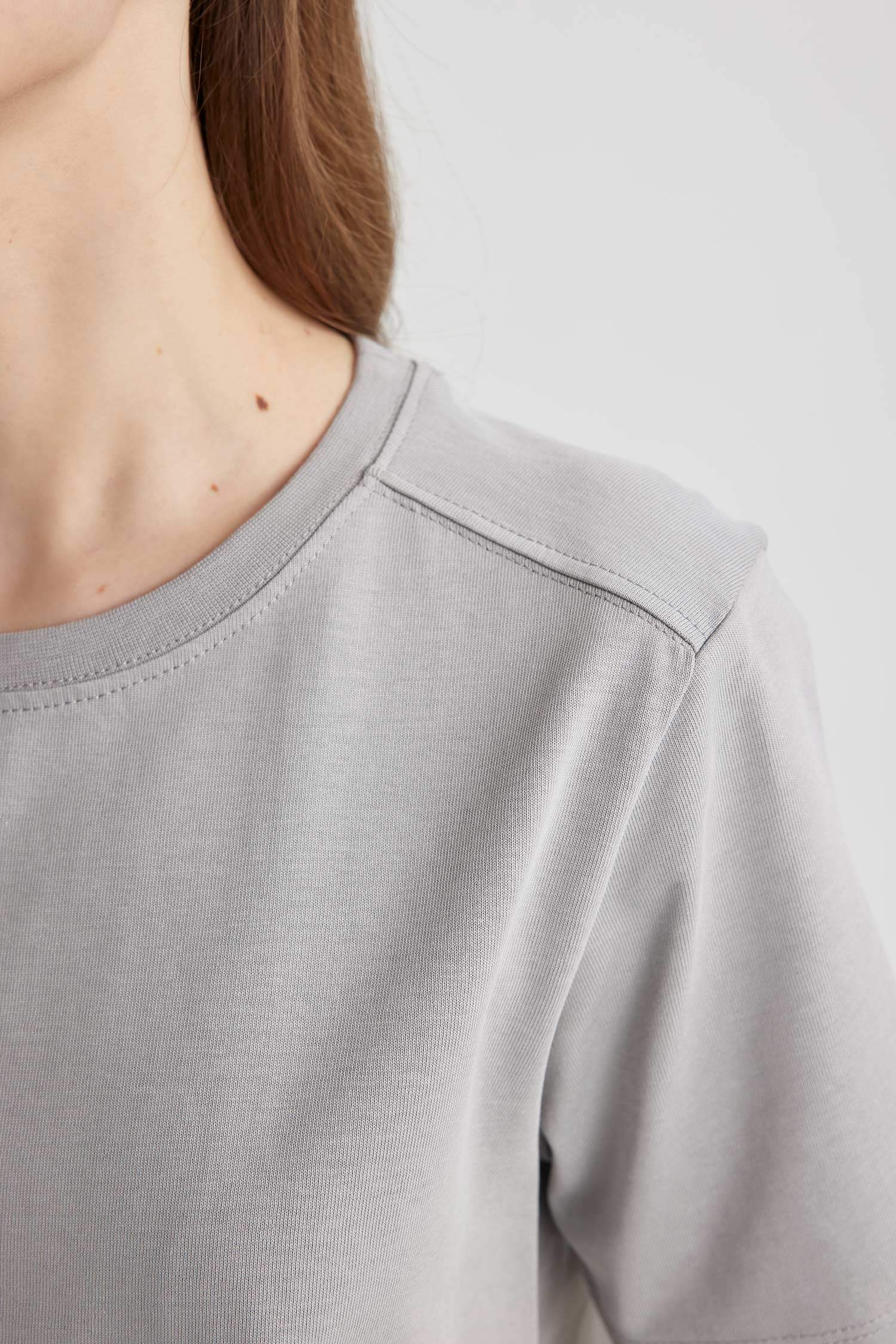 Regular Fit Crew Neck Premium Short Sleeve T-Shirt