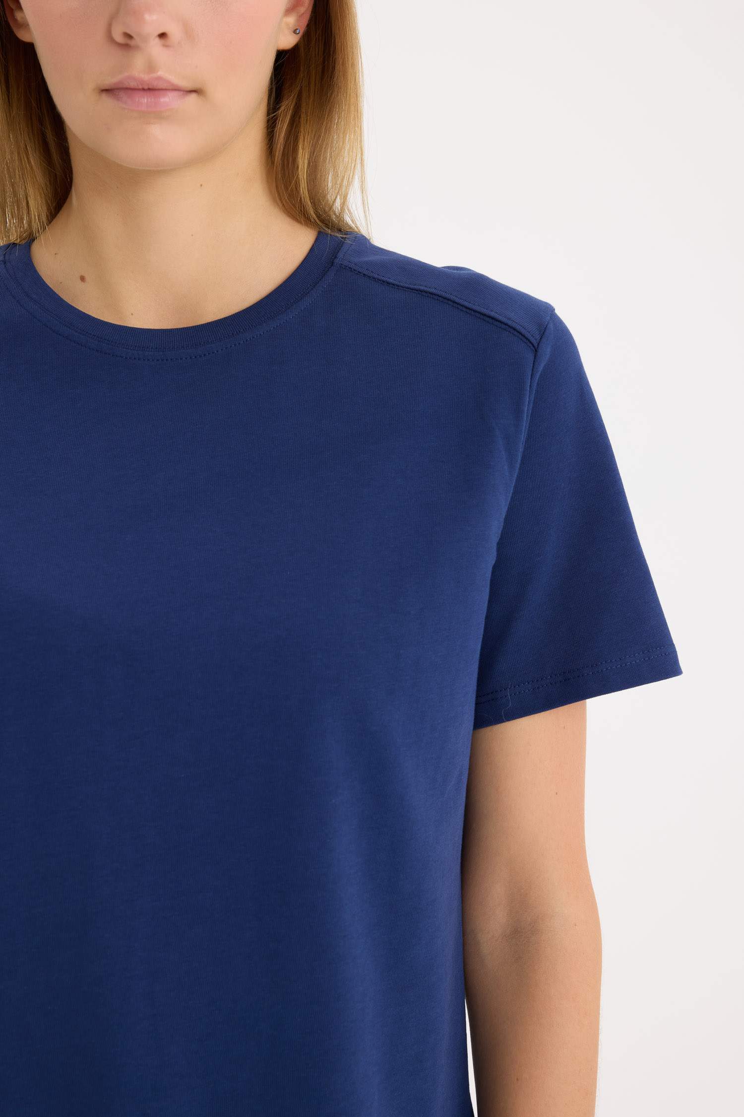 Regular Fit Bisiklet Yaka Basic Düz Premium Kısa Kollu Tişört