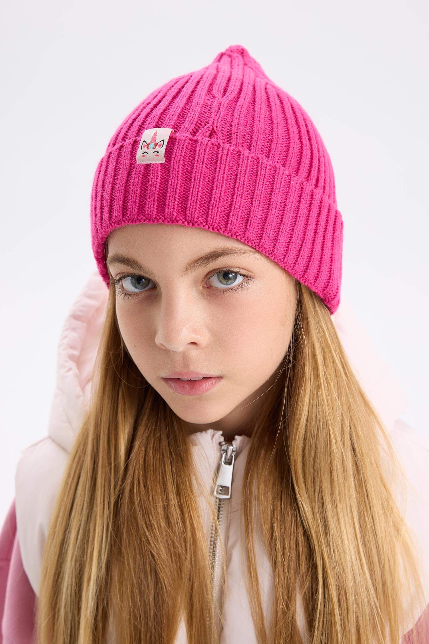 طقم بناتي بينك سكارف و ايس كاب - قطعتين