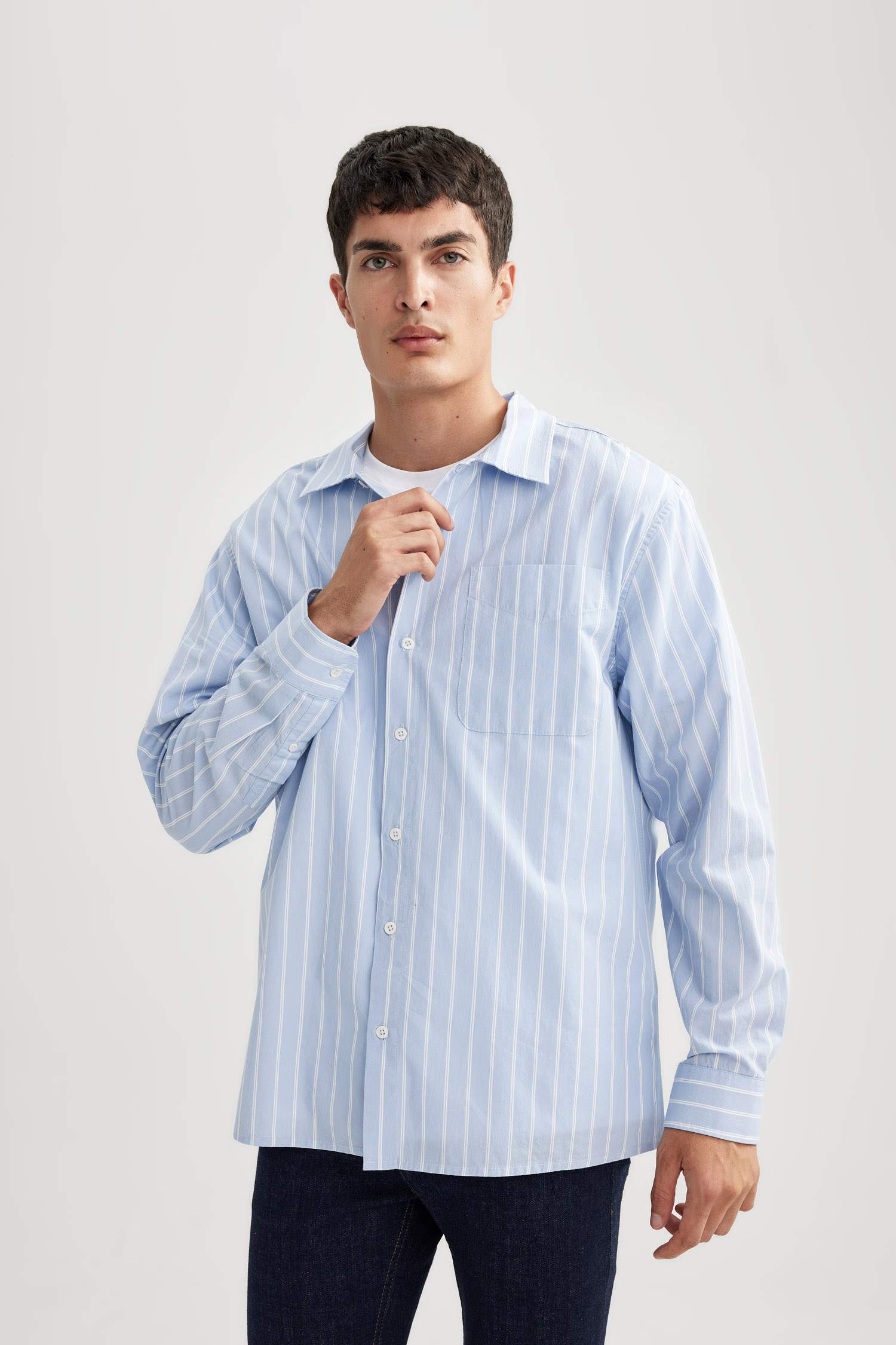 قميص بولو مخطط كم طويل قصة مريحة