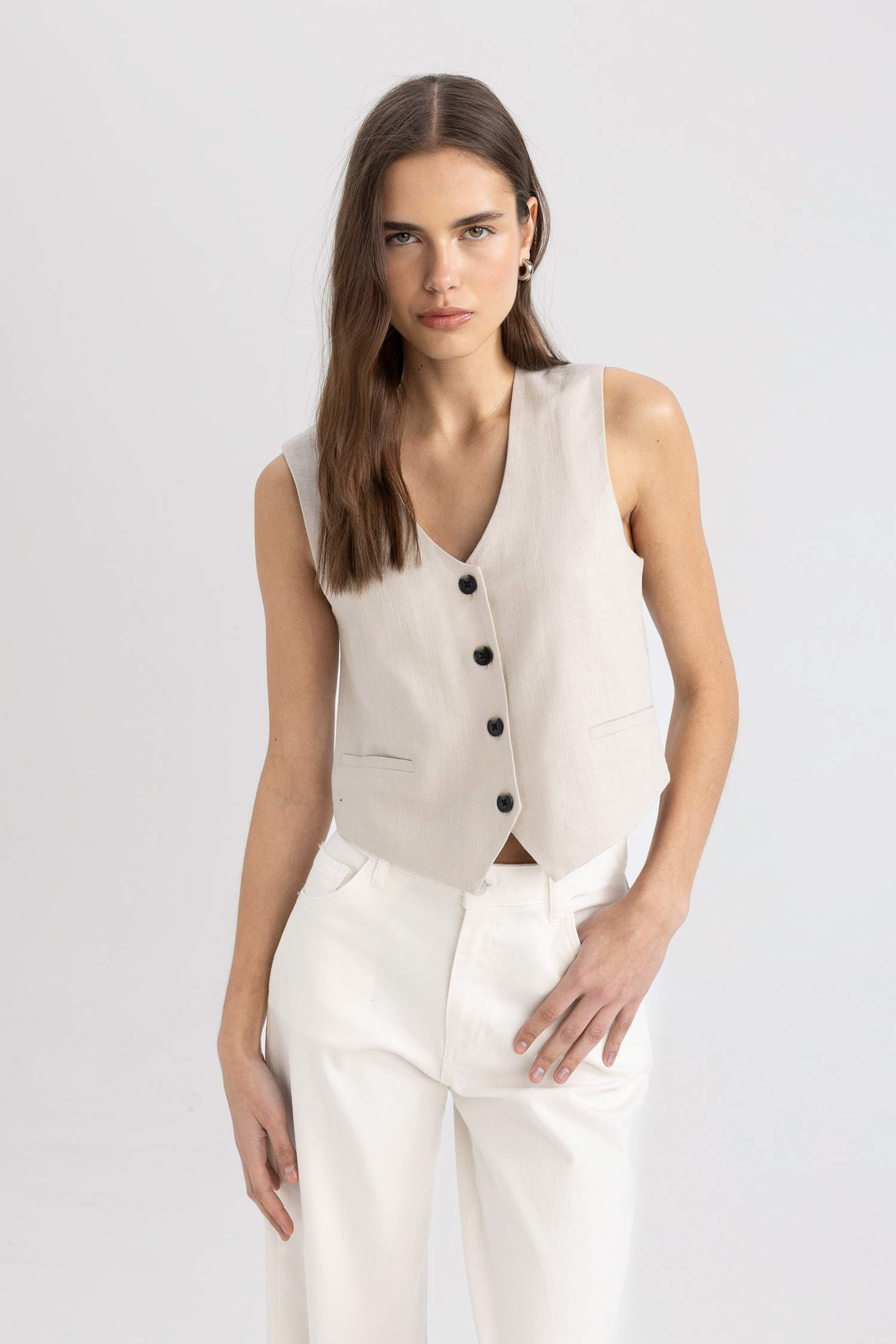 Жилет с V-образным вырезом