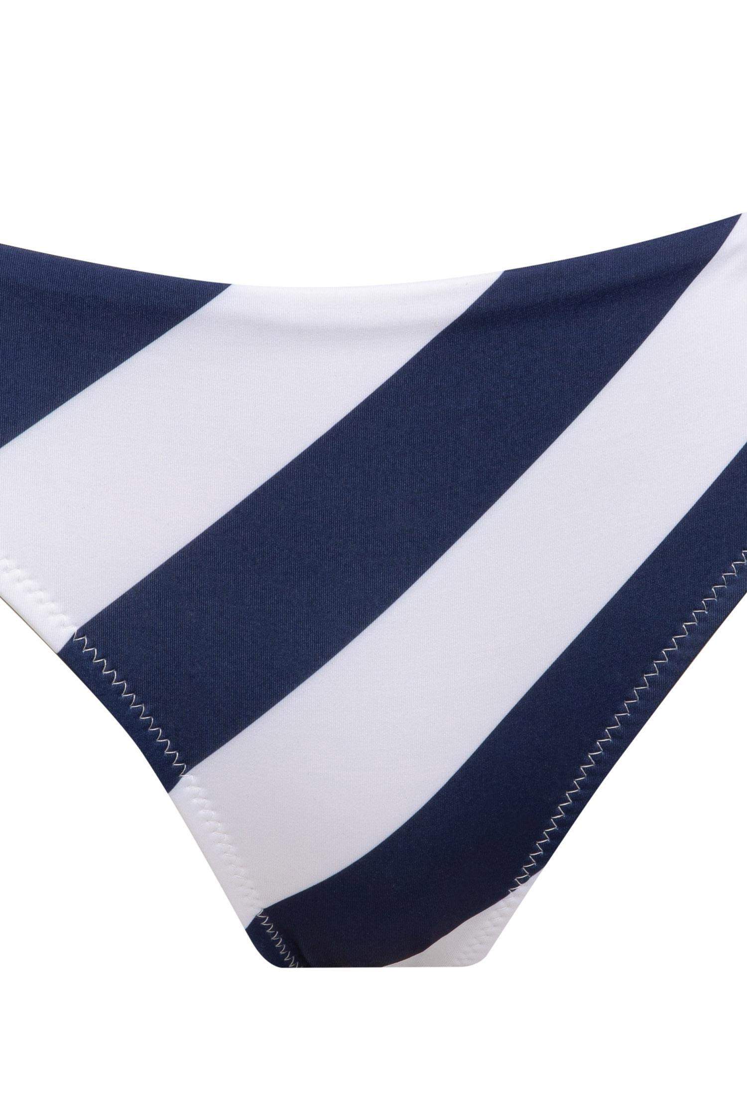 كلوت بكيني مخطط قصة عادية من Fall In Love