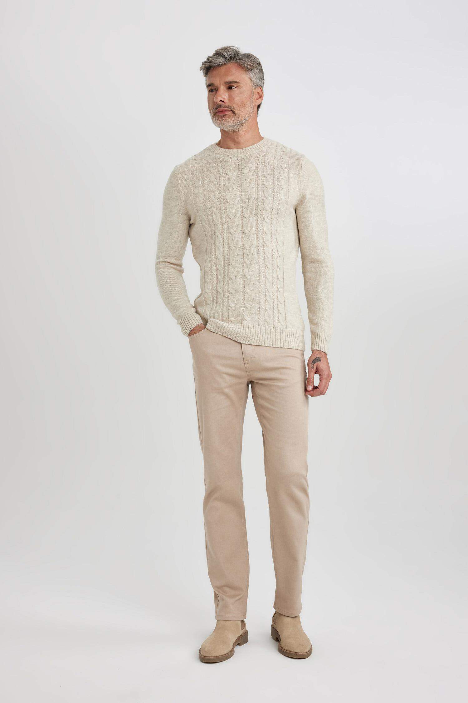 Пуловер стандартного крою з круглим вирізом трикотажний для чоловіків