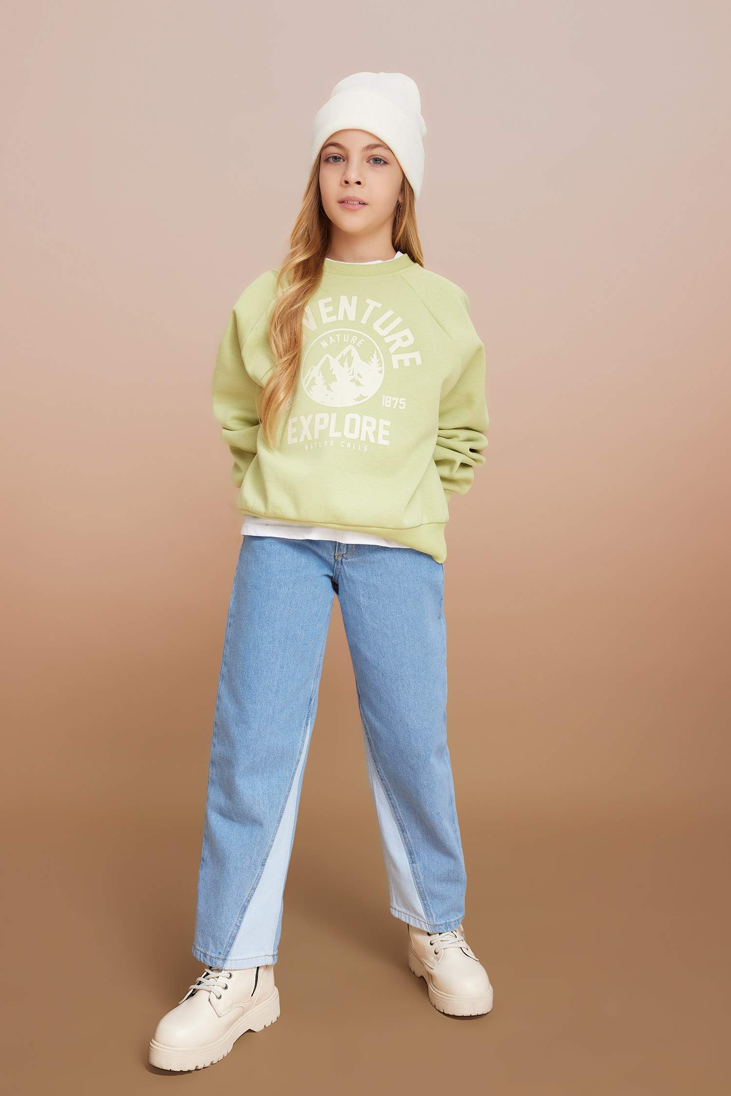 بنطلون بناتي وايد ليج برجل واسع