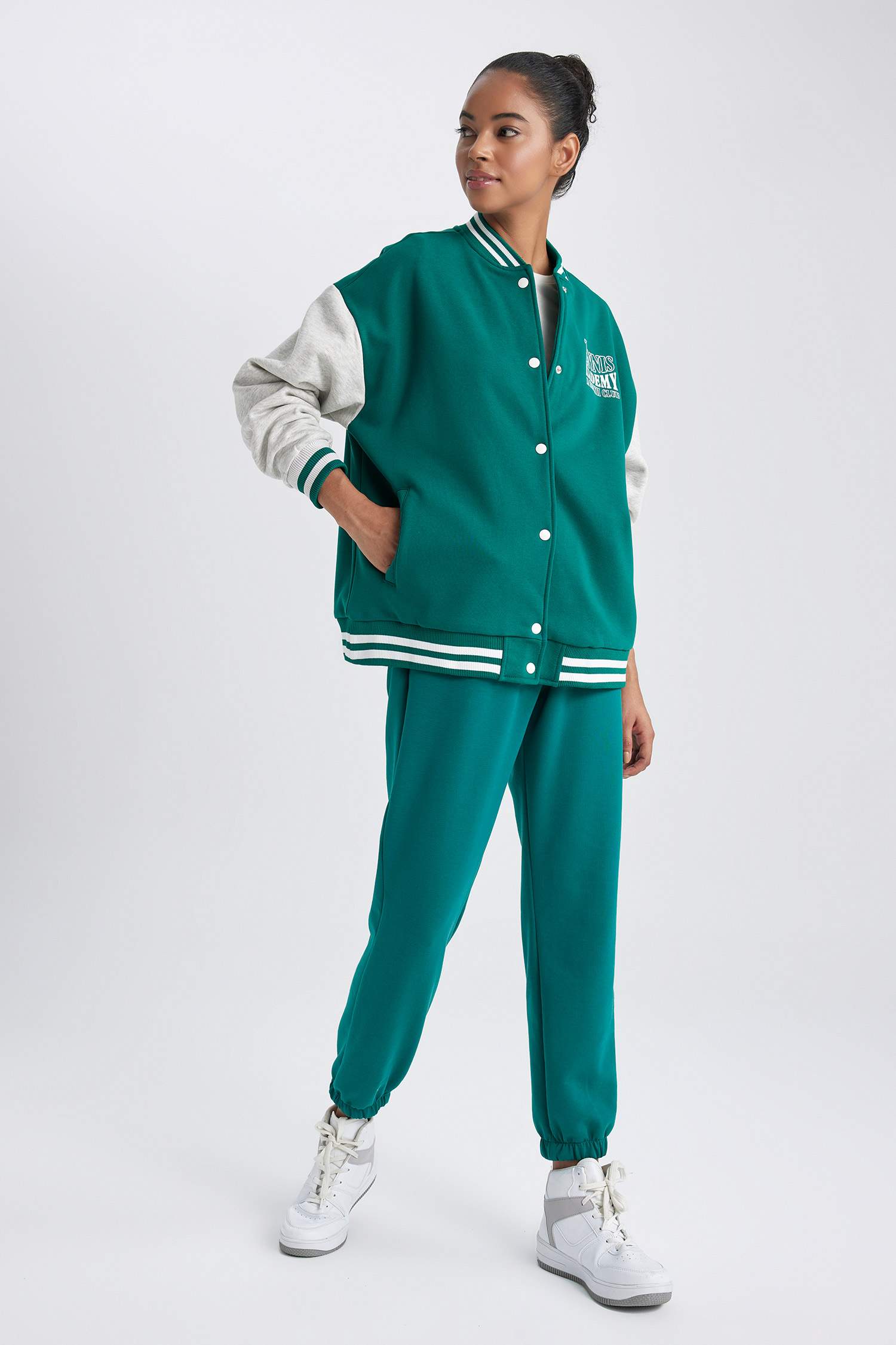 Кардіган оверсайз з товстої тканини для жінок