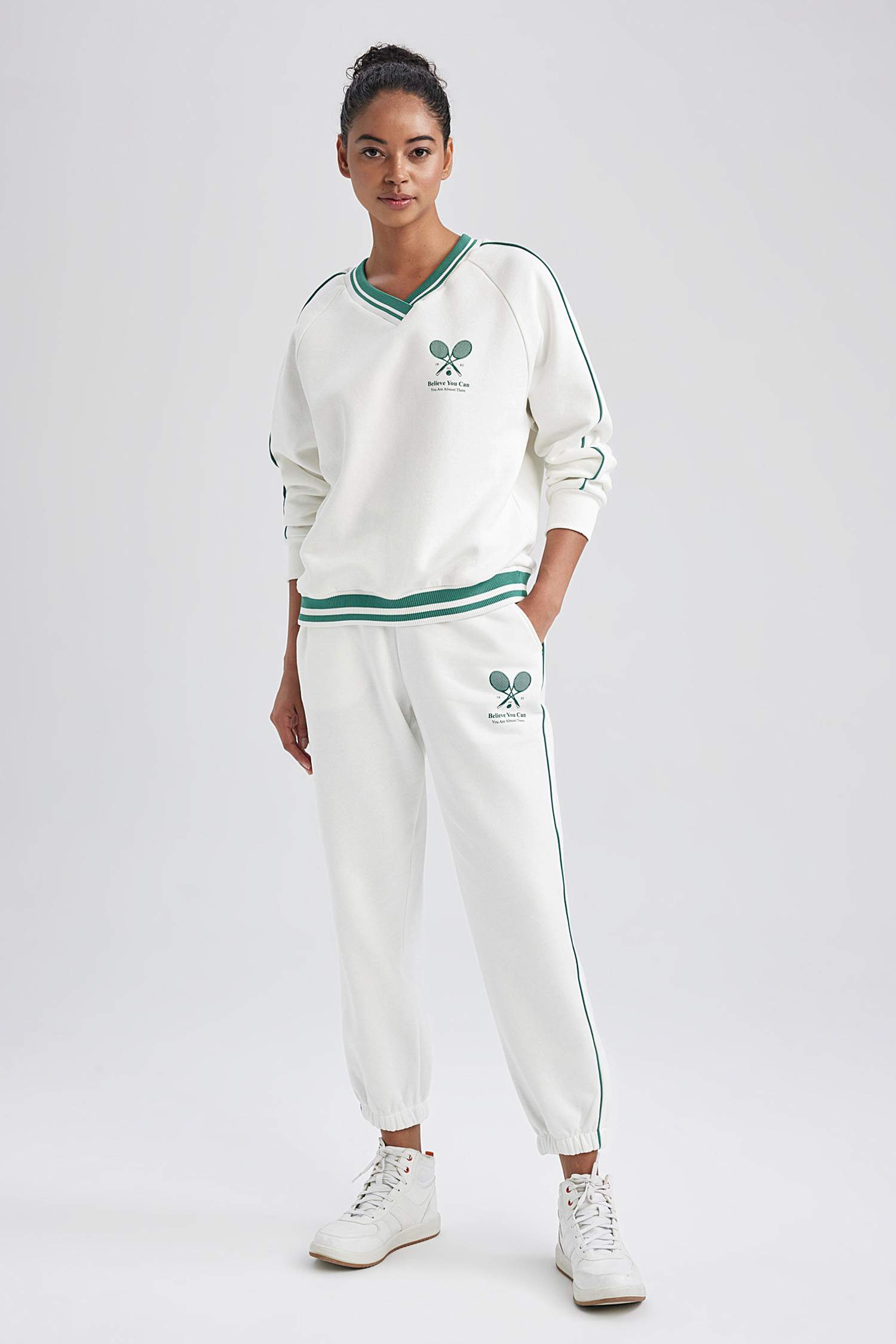 Спортивные штаны джоггеры стандартного кроя; DeFactoFit