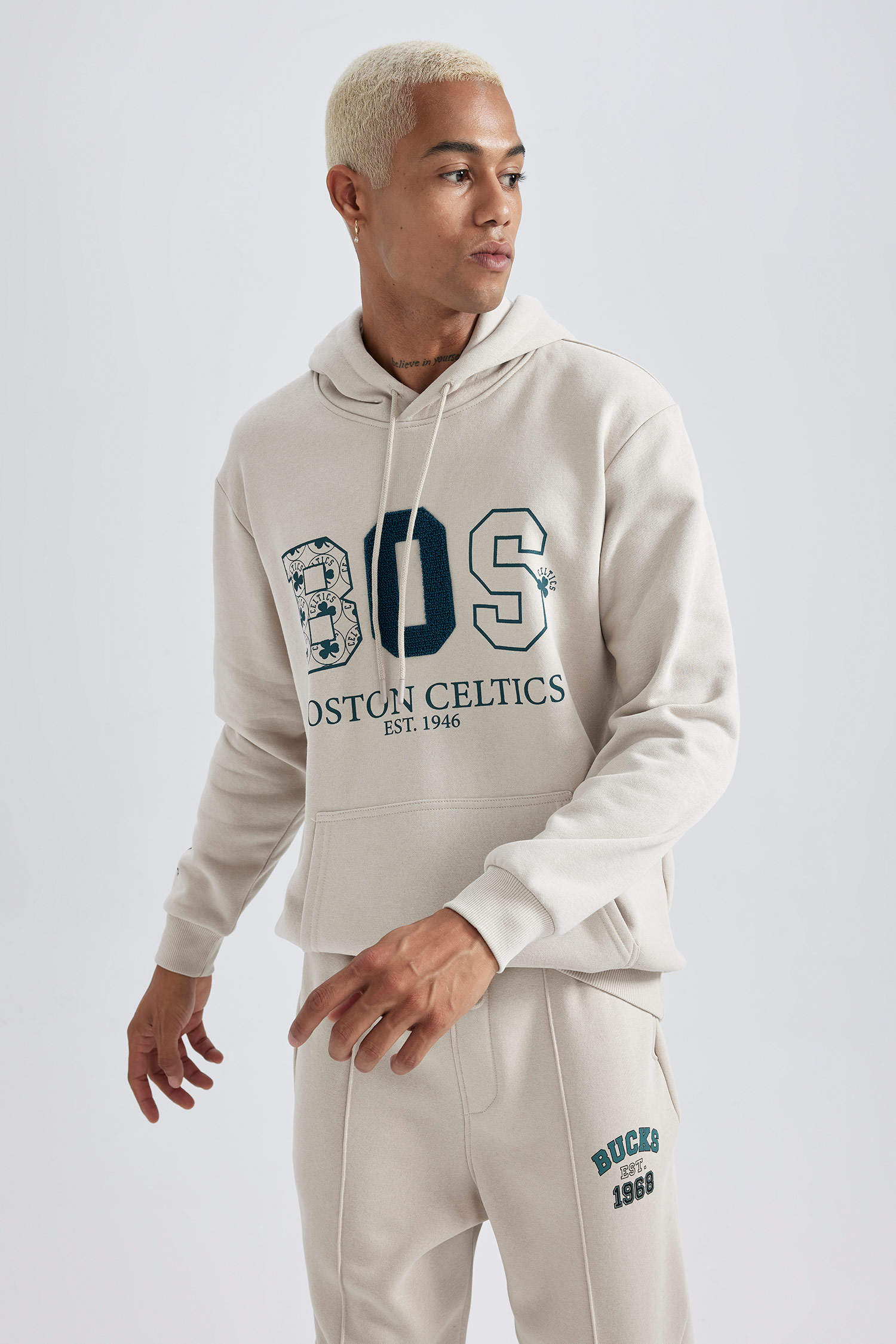 boston celtics hooded sweatshirts
