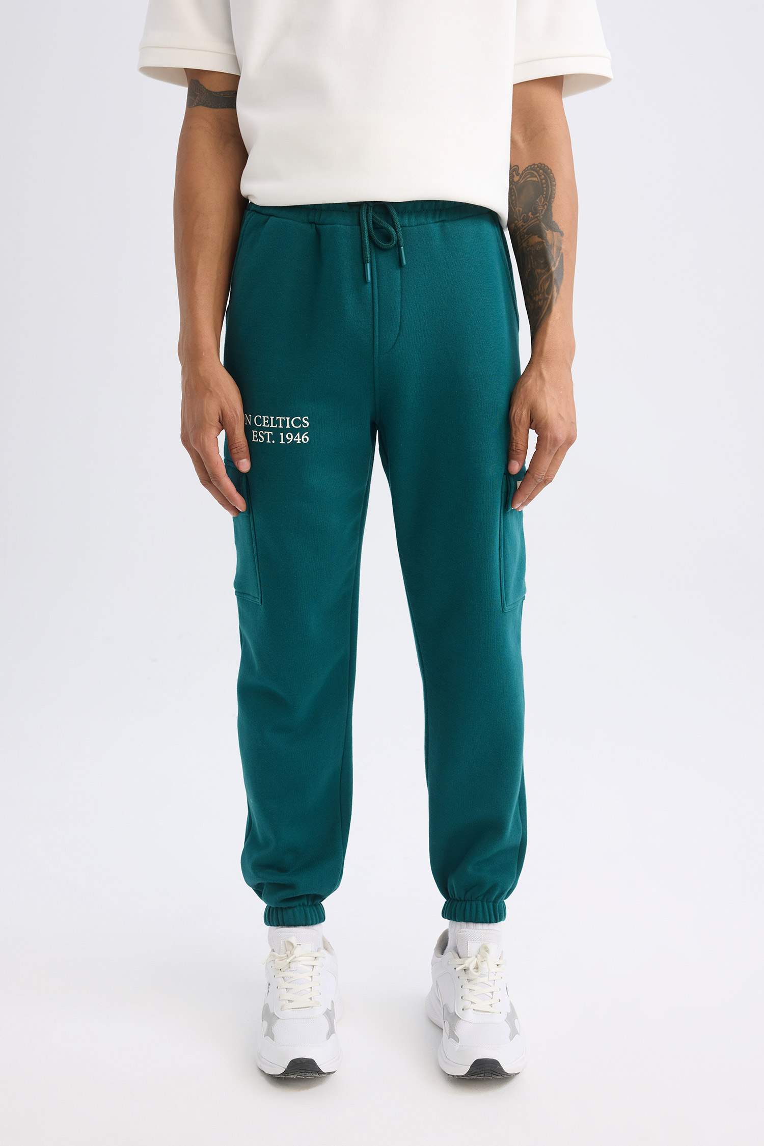 Jogger Eşofman Altı NBA Boston Celtics Standart Fit Kargo Cepli Beli Paçası Lastikli