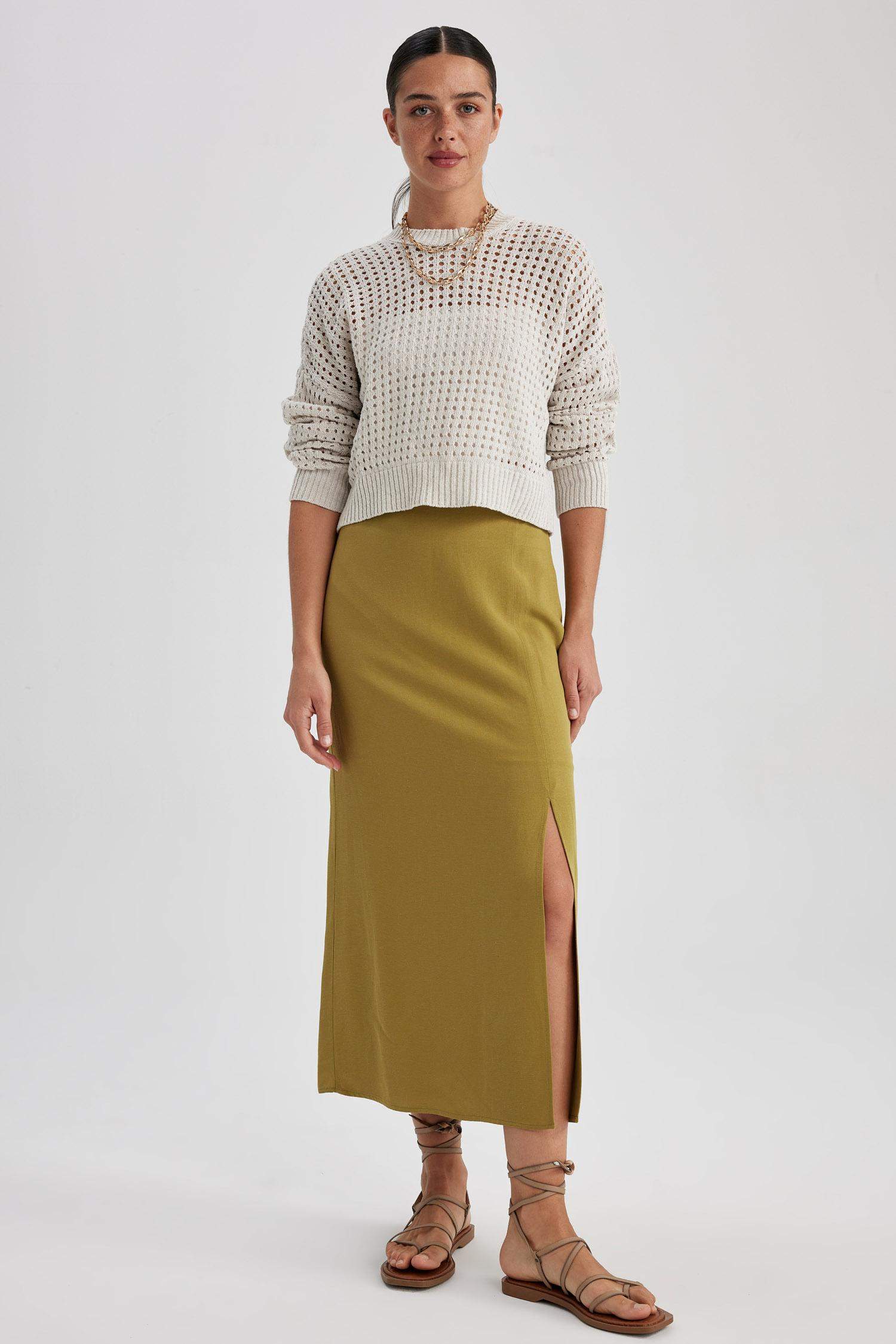 Юбка миди со средней талией