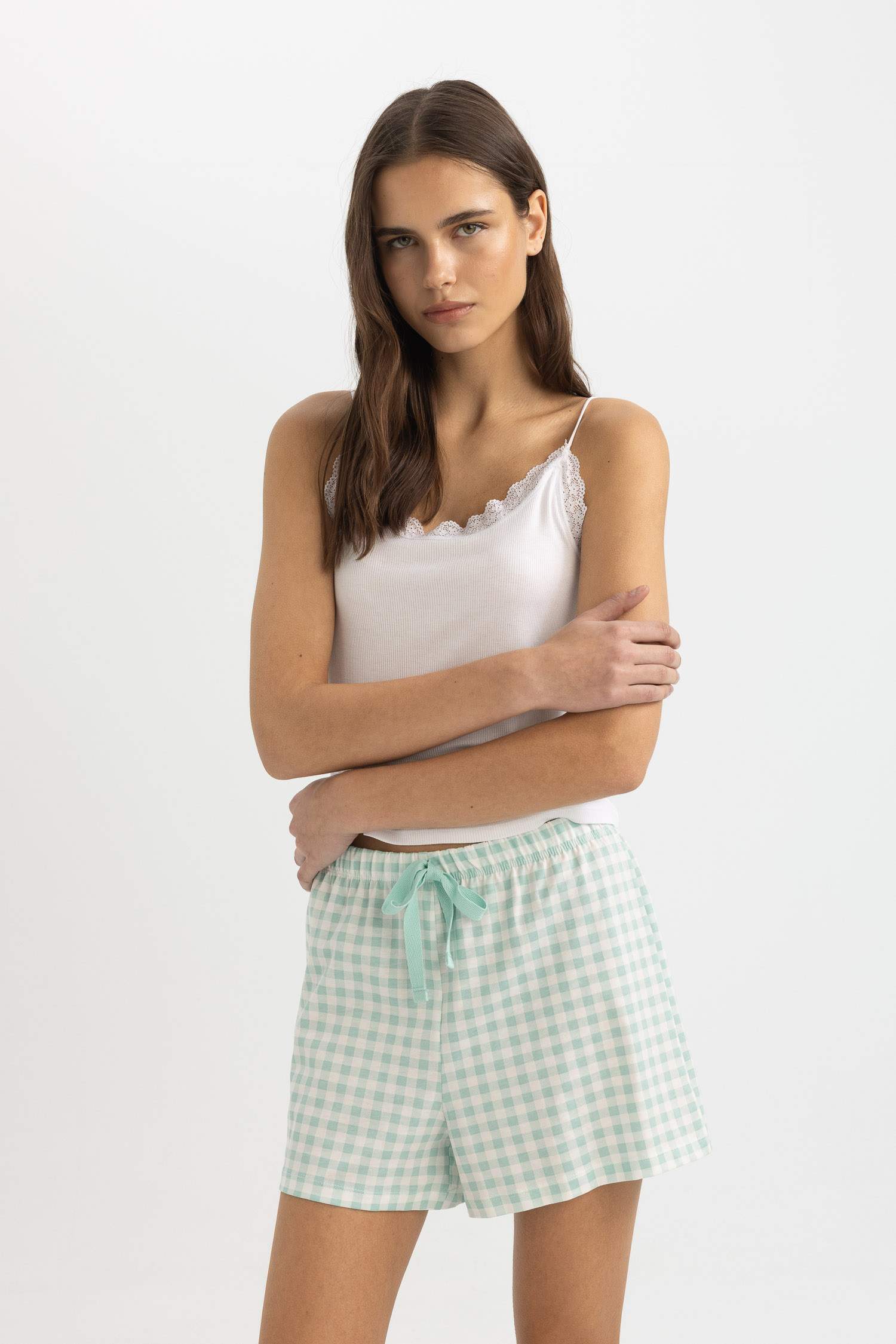 ديباردور مضلع قصة عادية من Fall in Love