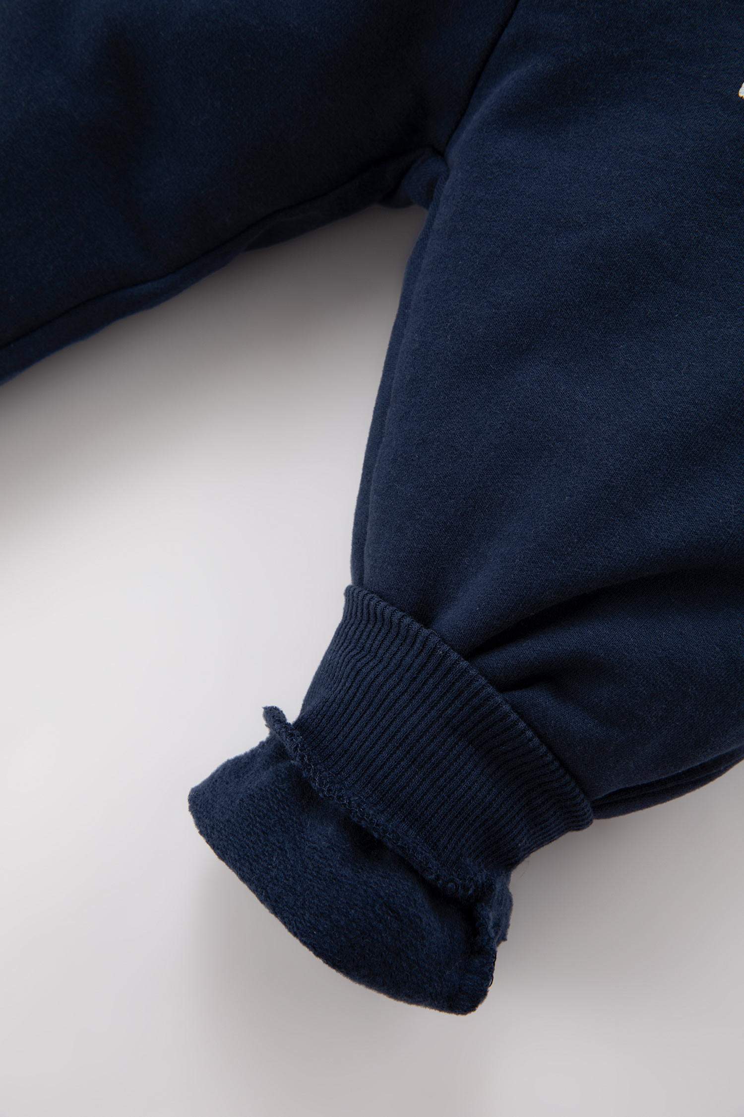 Штаны с принтом из тонкой ткани для малышей мальчиков