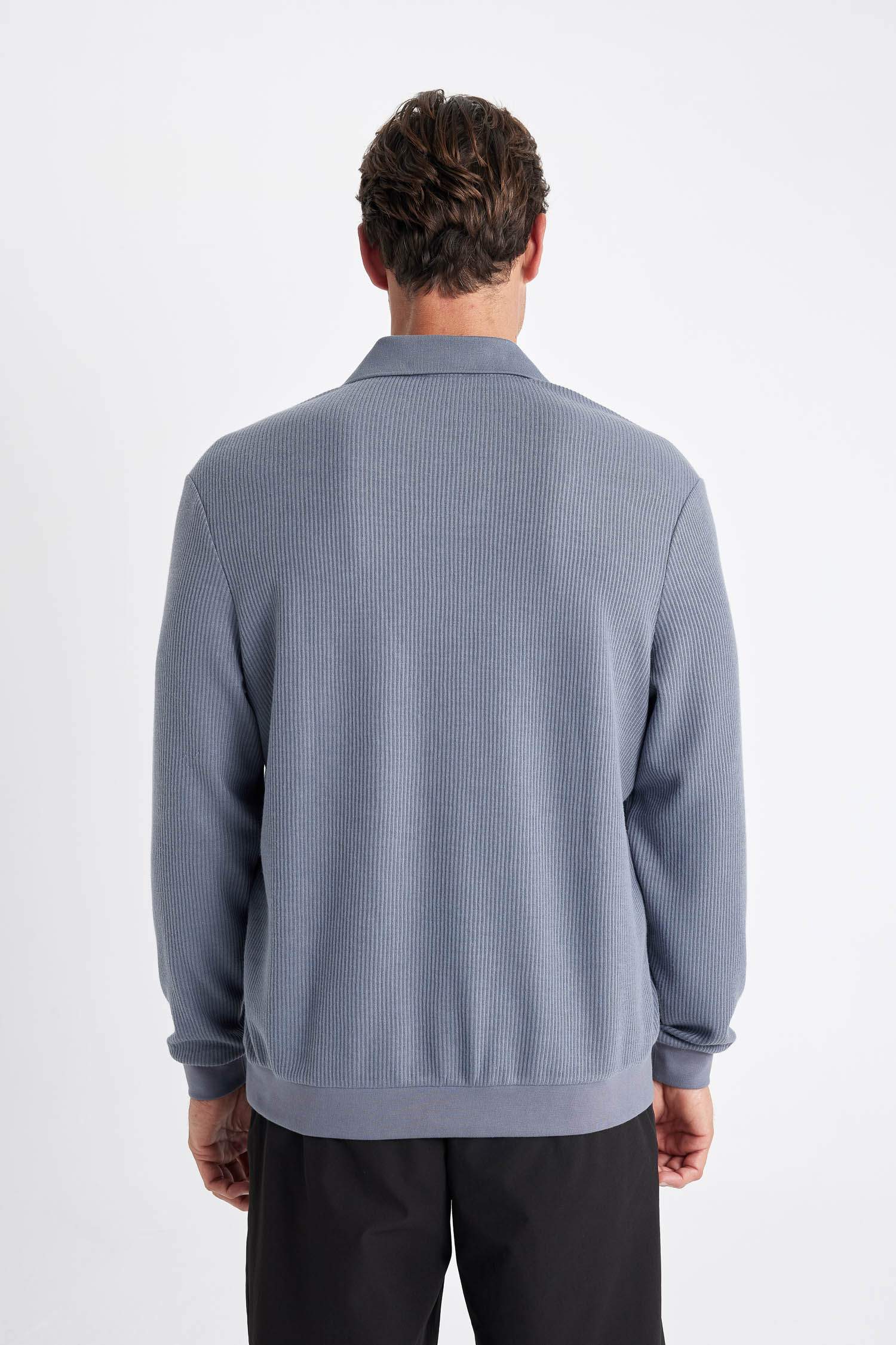 سويت شيرت قصة عادية بياخة بولو