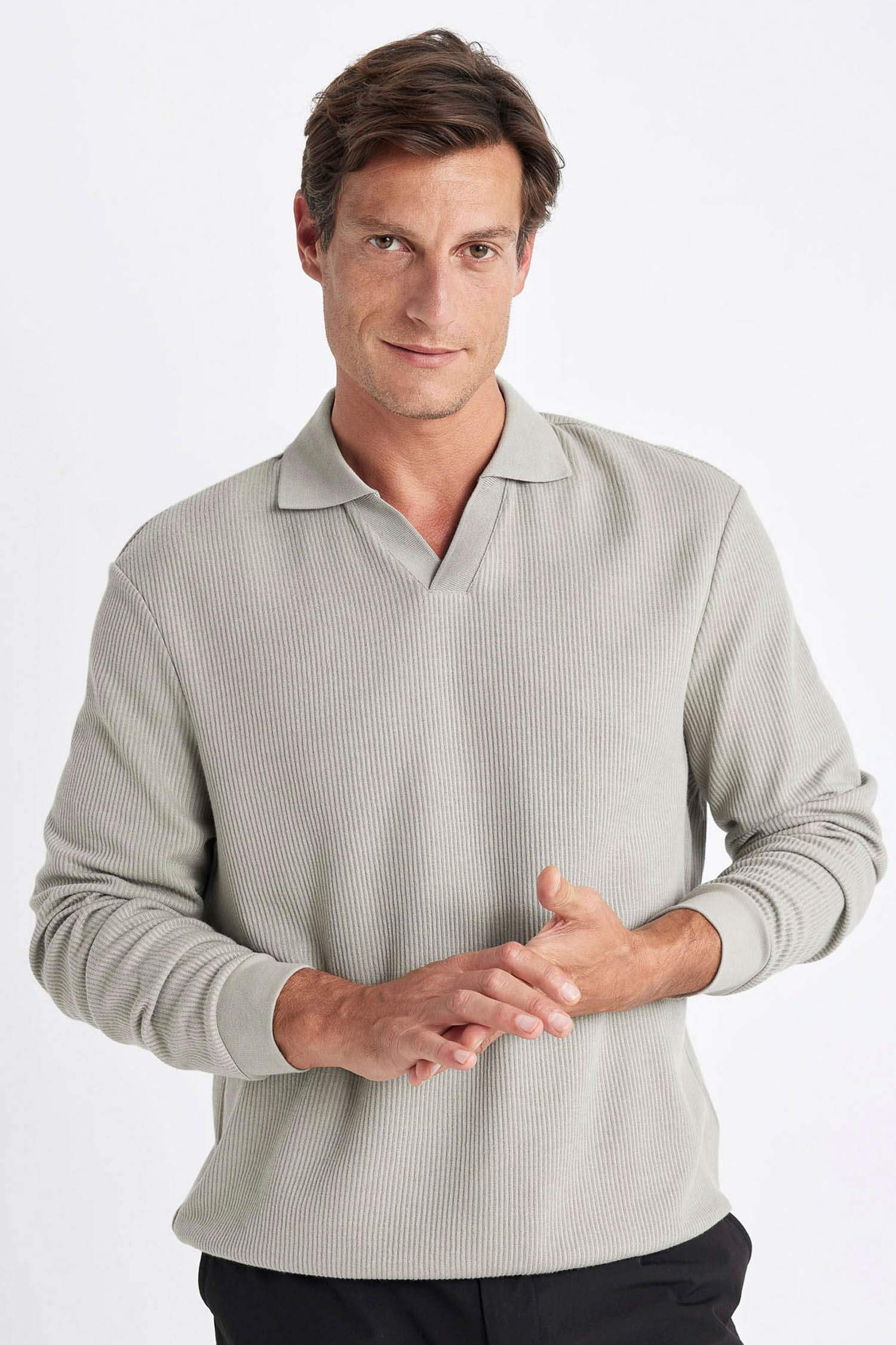 Açık Haki Regular Fit Polo Yaka Jakarlı Triko Sweatshirt