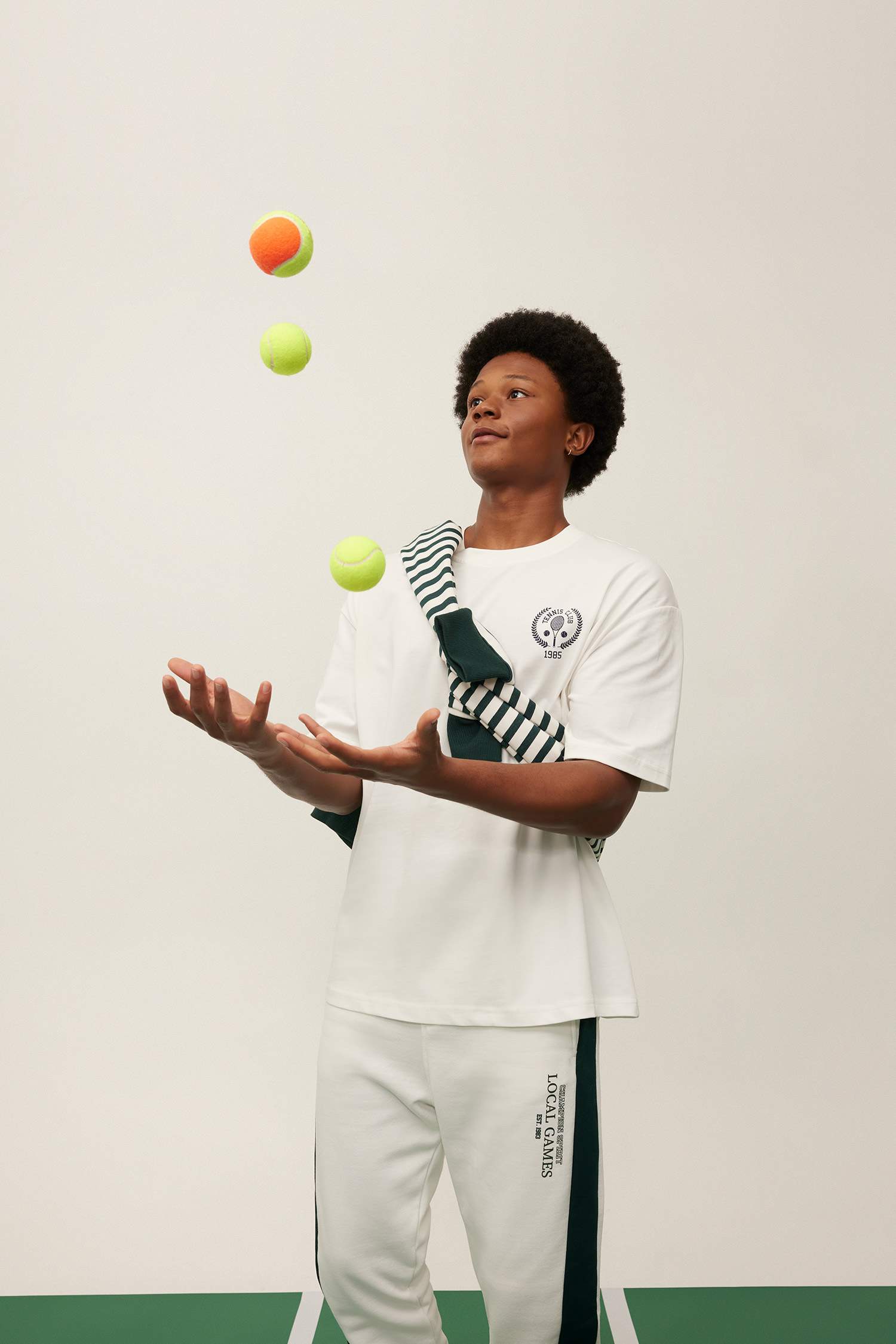 تيشيرت اوفر سايز بطبعة شعار من DeFactoFit