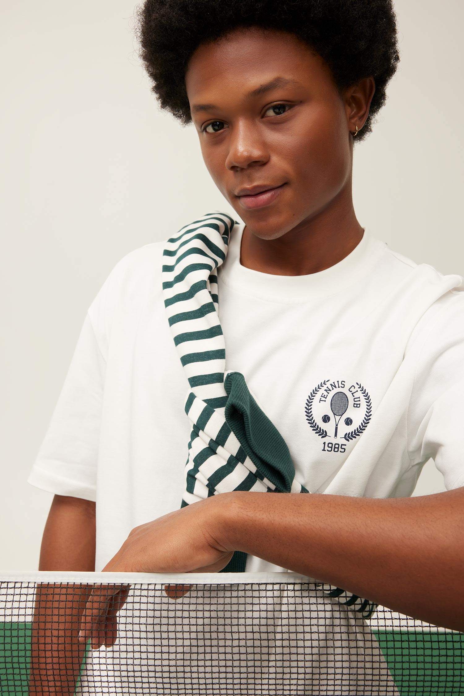 تيشيرت اوفر سايز بطبعة شعار من DeFactoFit