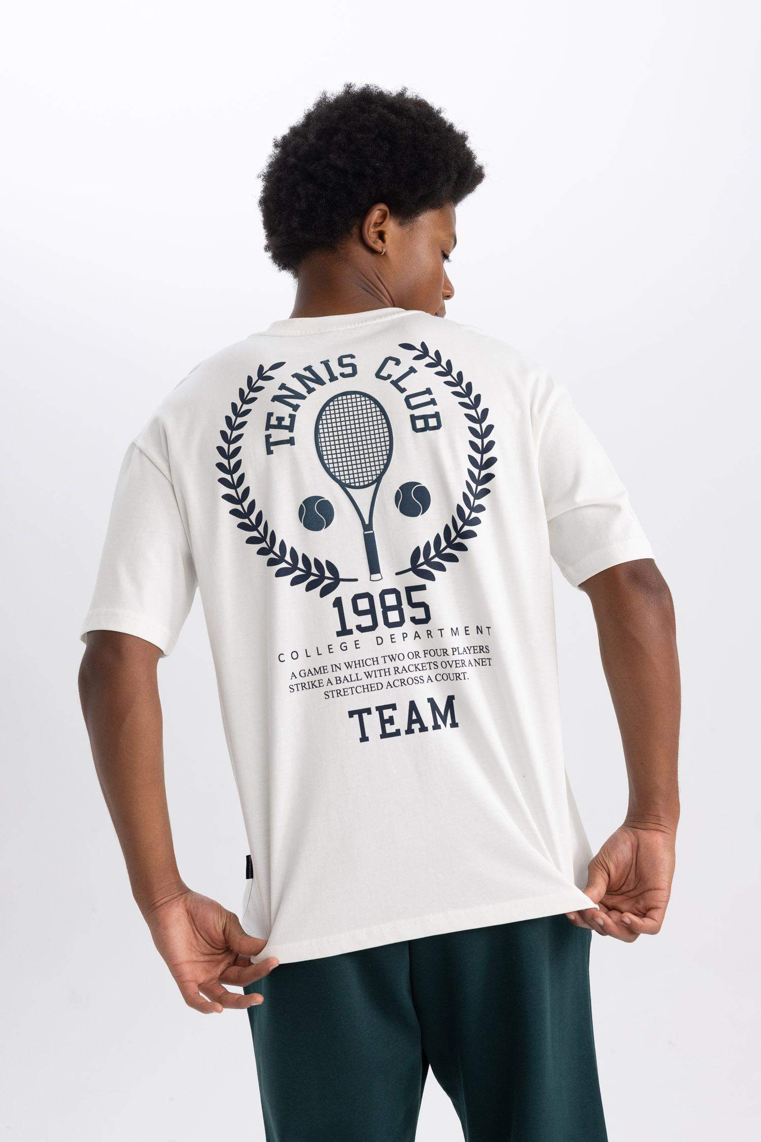 DeFactoFit Slim Fit Hooded Printed Scuba Fabric Sweatshirt