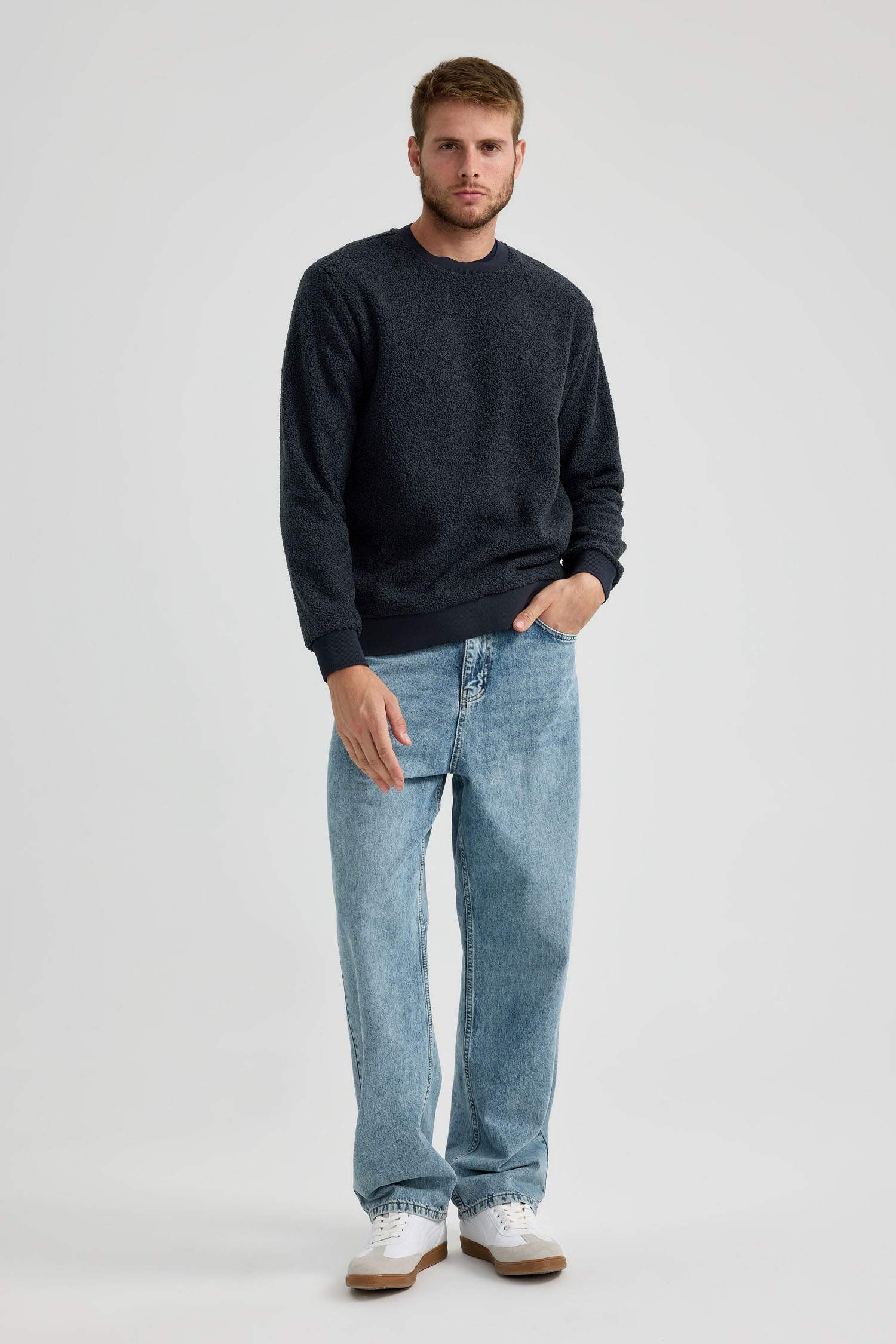 Modern Fit Apache Neck Short Sleeve Shirt