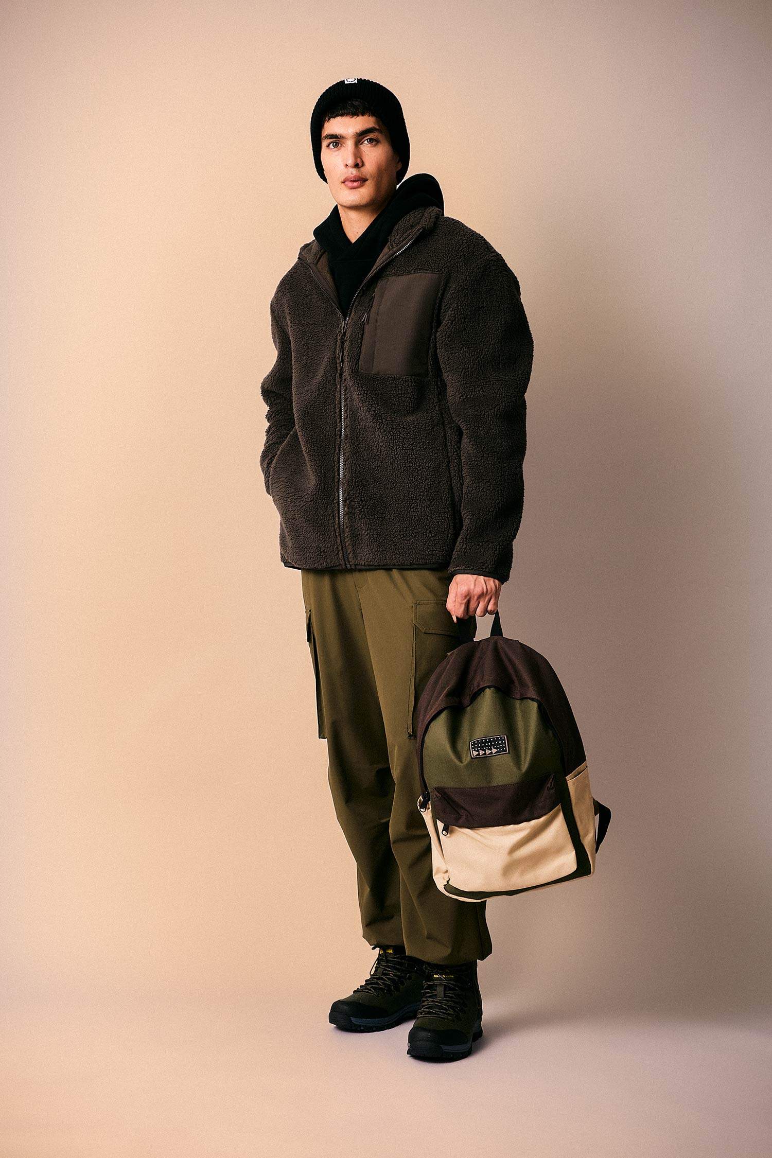 جنطة ظهر مدرسة للجنسين مقاوم للماء