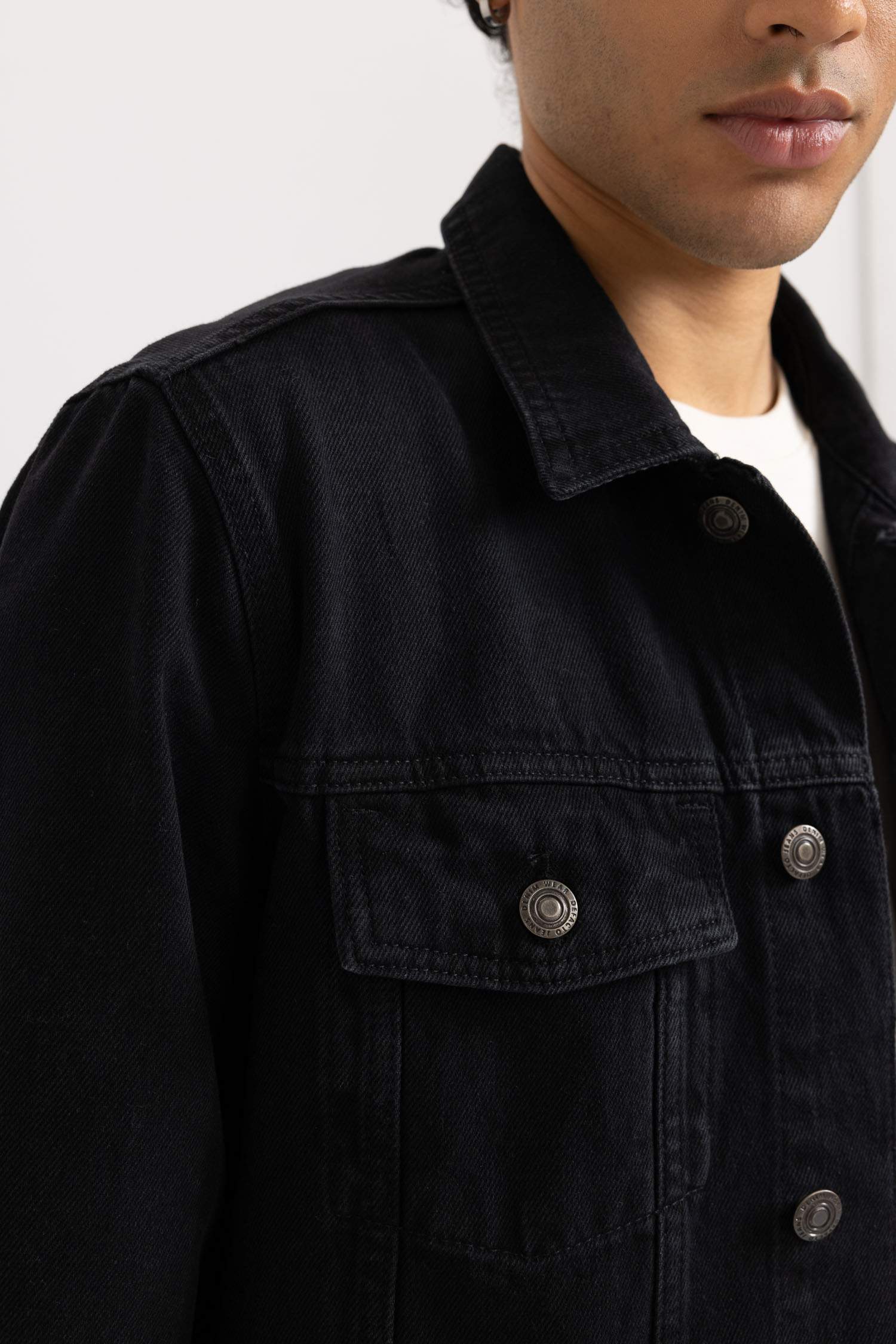 جاكيت سليم فيت