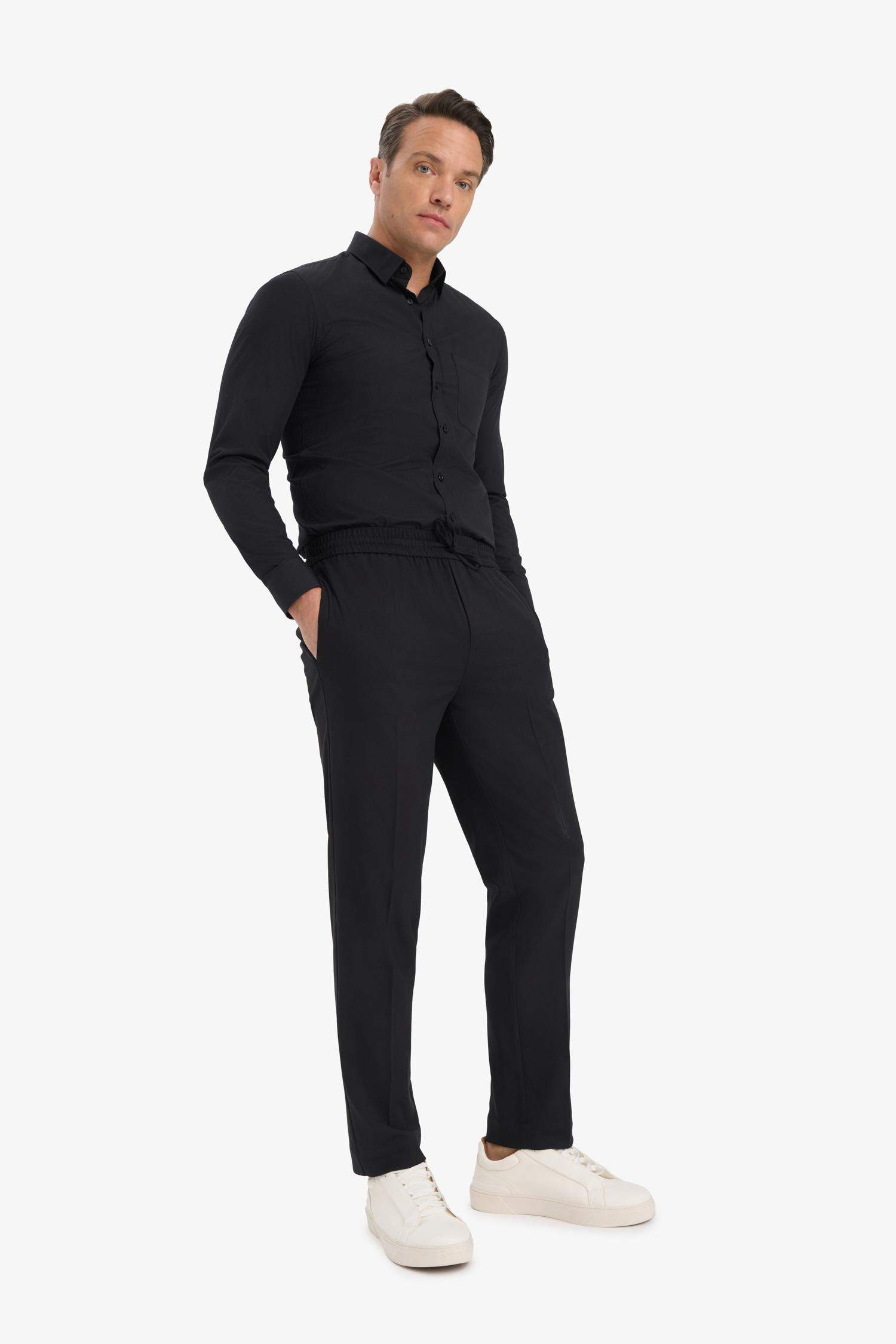 Beli Bağcıklı Lastikli Cepli Jogger Fit Her Yöne Esneyen Yumuşak Tuşe Pantolon