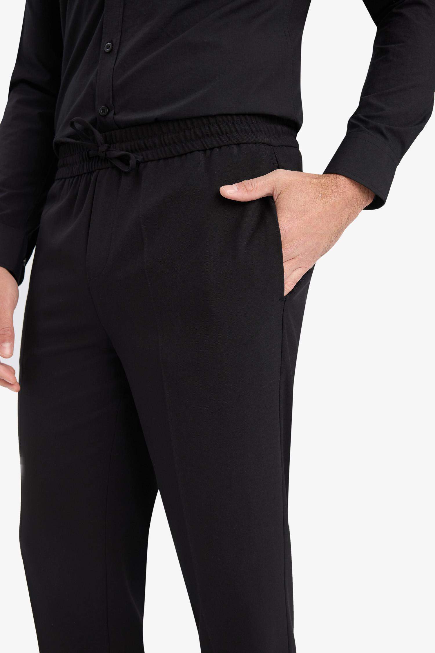 Beli Bağcıklı Lastikli Cepli Jogger Fit Her Yöne Esneyen Yumuşak Tuşe Pantolon