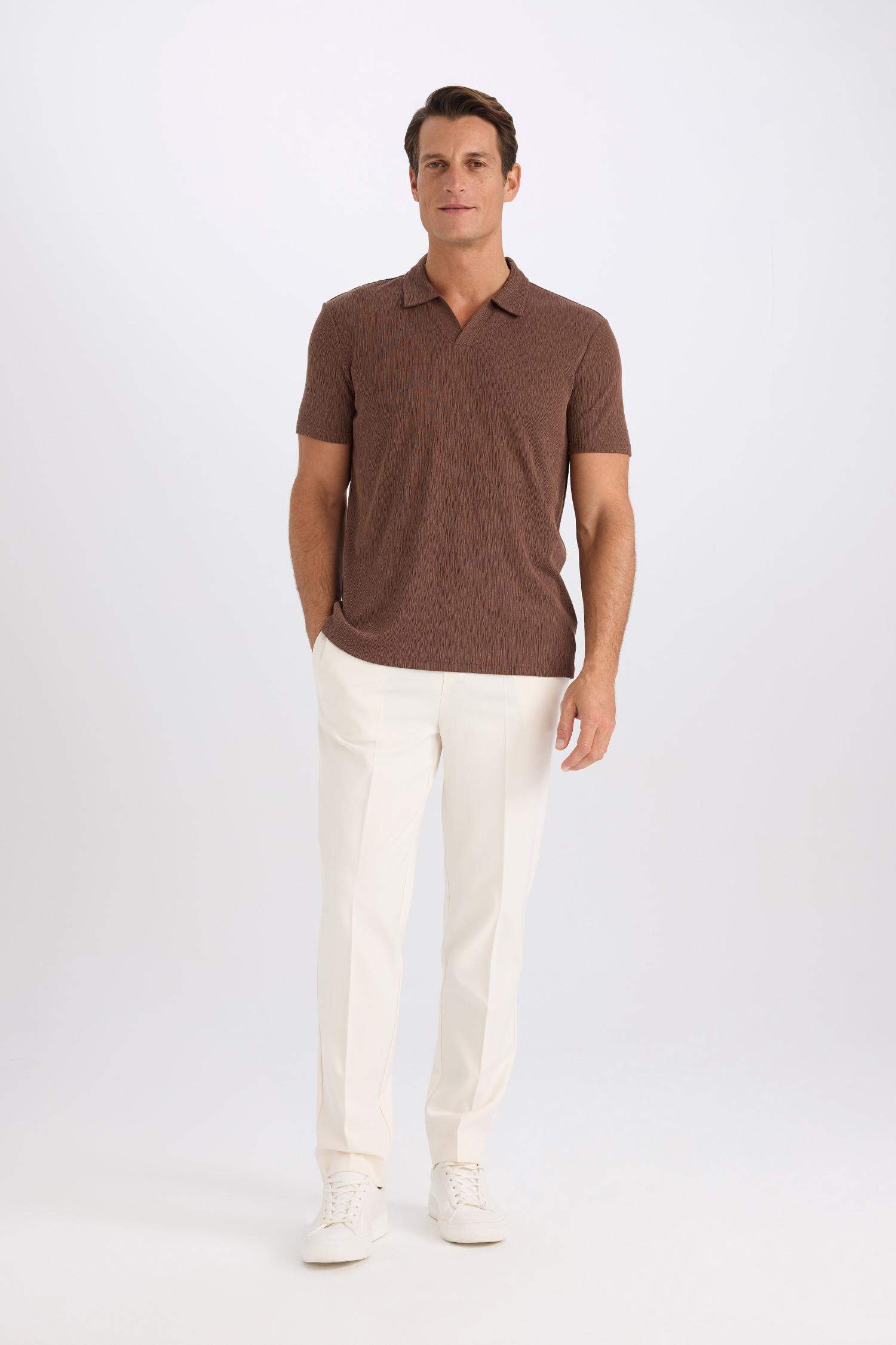 Pantalon à taille élastique avec cordon de serrage