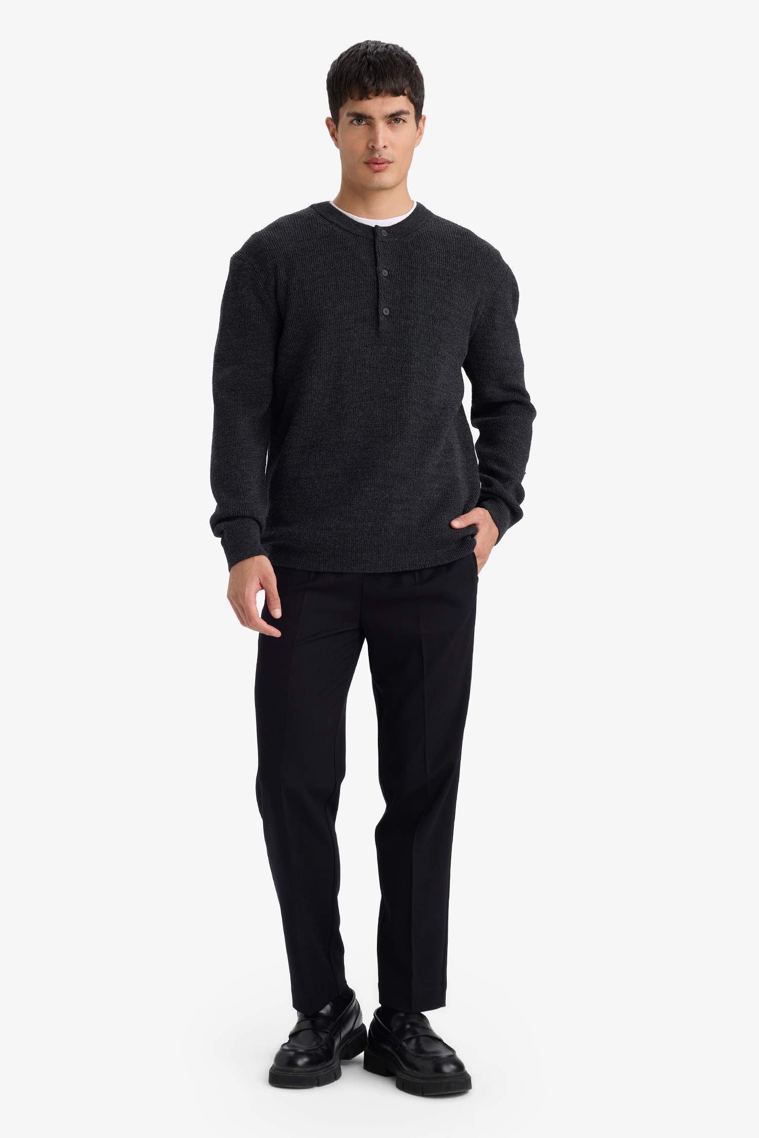 Regular Fit барлық бағытта созылатын түзу балақты шалбар