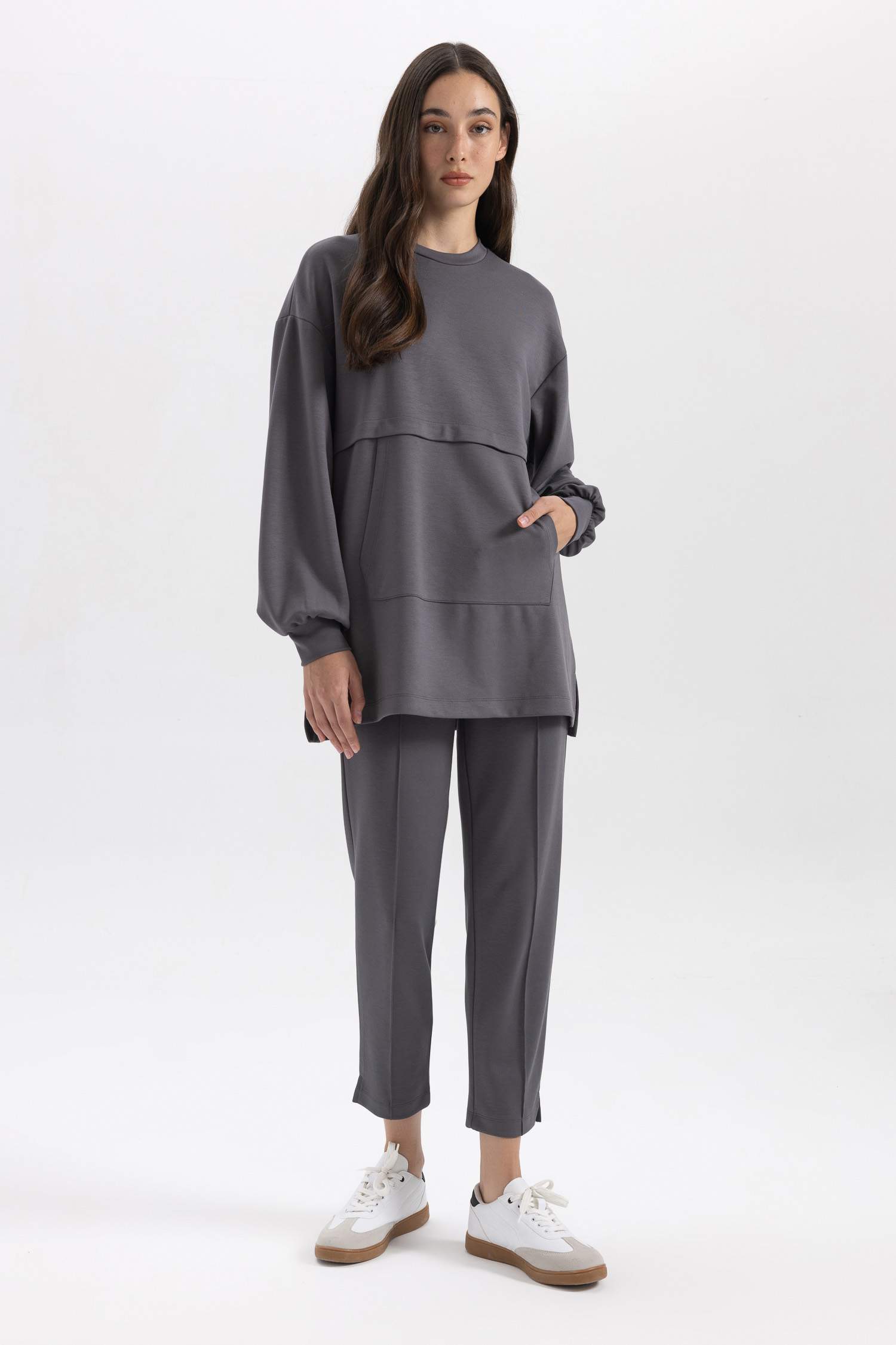 تونيك كم طويل قصة عادية بياقة مستديرة