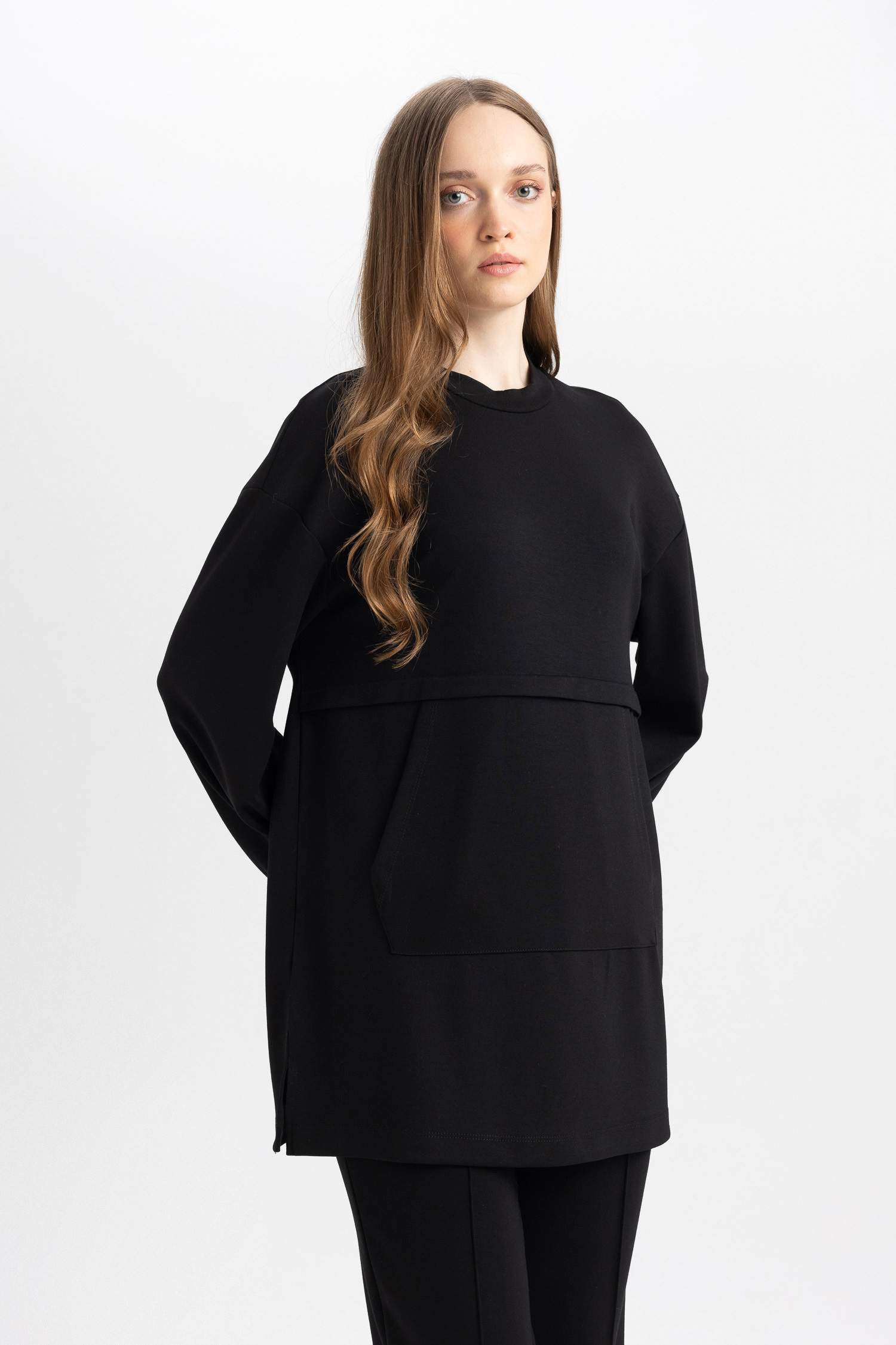 Regular Fit Bisiklet Yaka Kanguru Cepli Basic Düz Sweatshirt Tunik