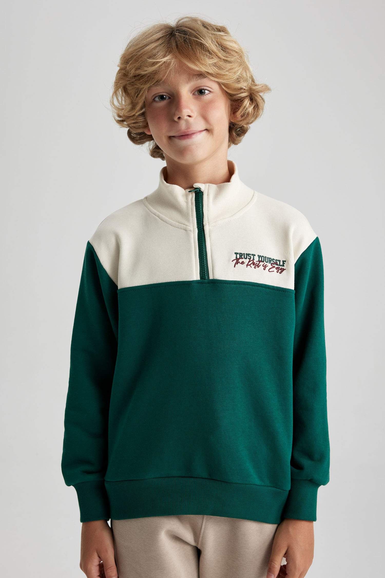 Свитшот на молнии для мальчиков