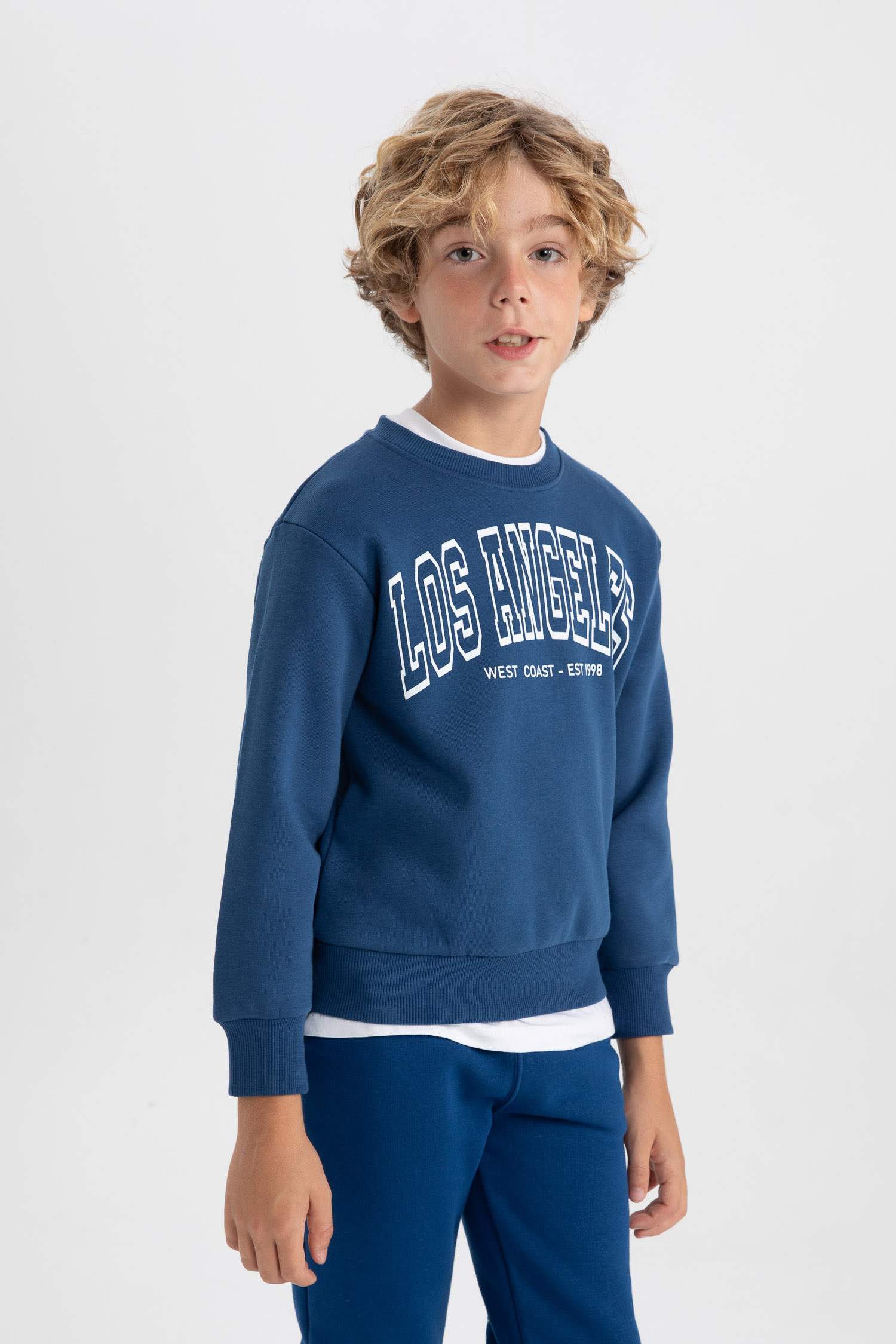 New Regular Fit Crew Neck Sweatshirt