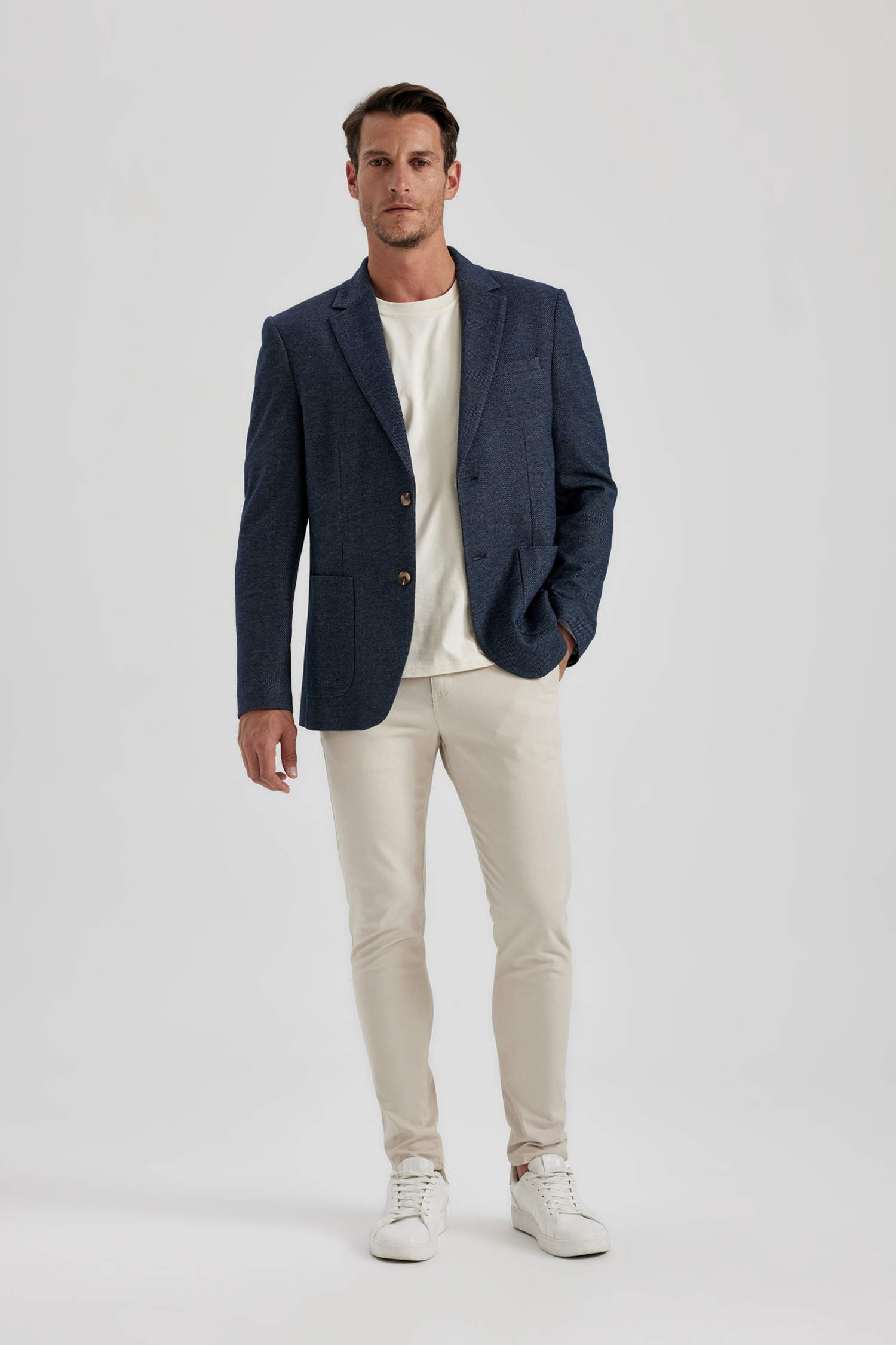 بليزر قصة عادية بياقة جاكيت مبطن