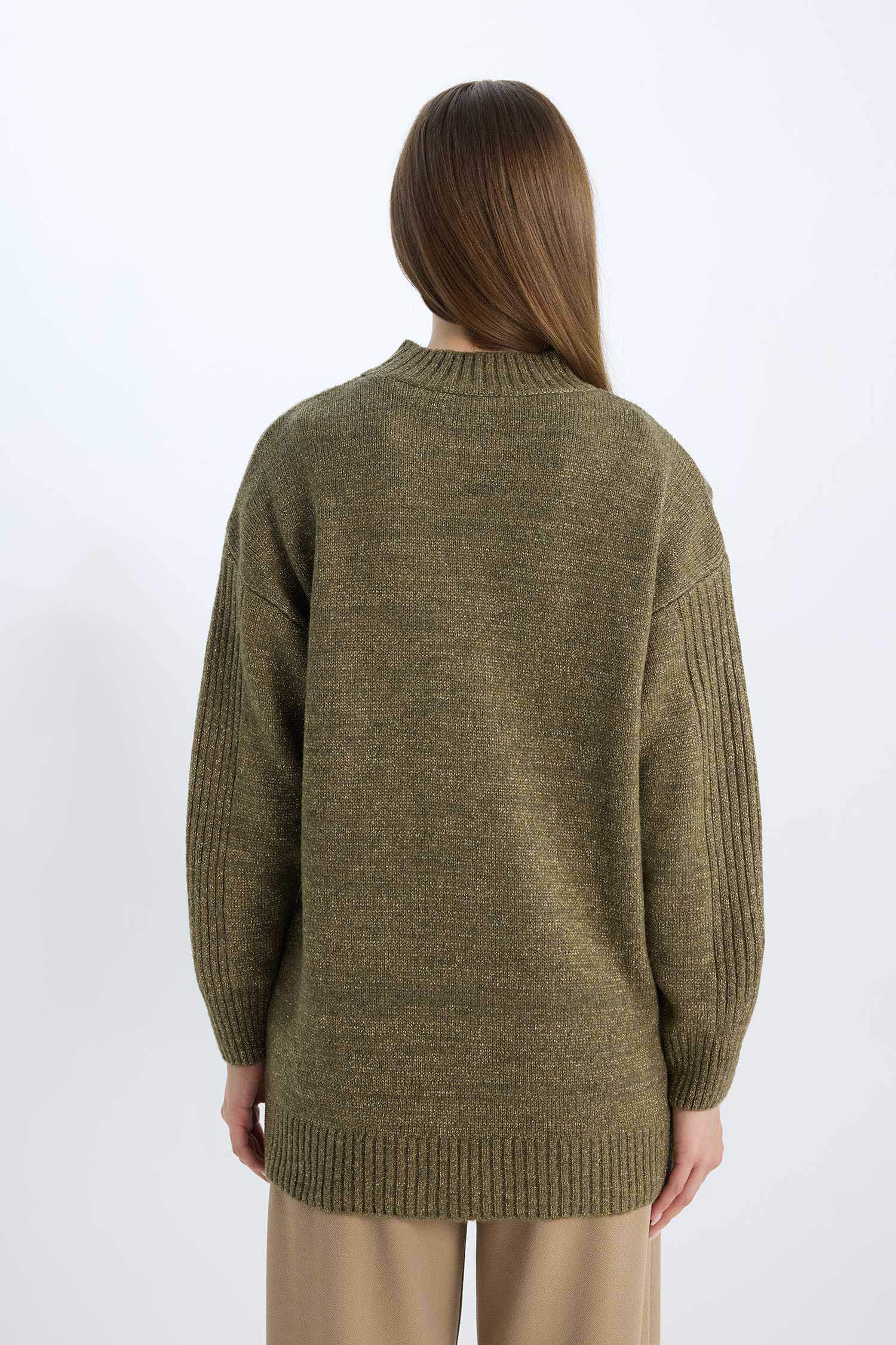 Regular Fit Yarım Balıkçı Yaka Basic Düz Triko Kazak Tunik