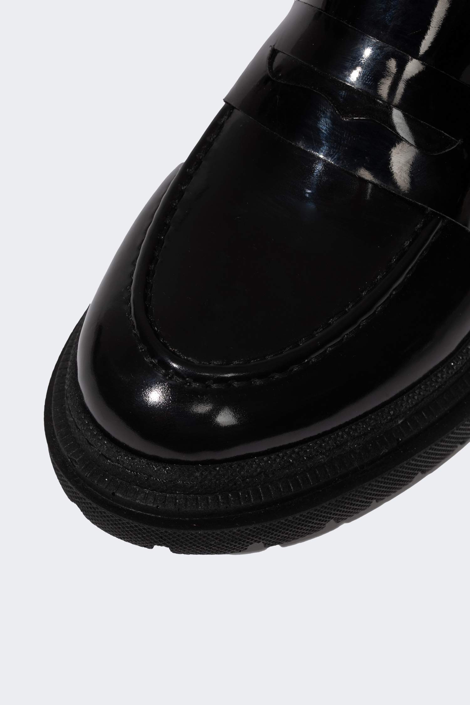 Классическая обувь из искусственной кожи для женщин