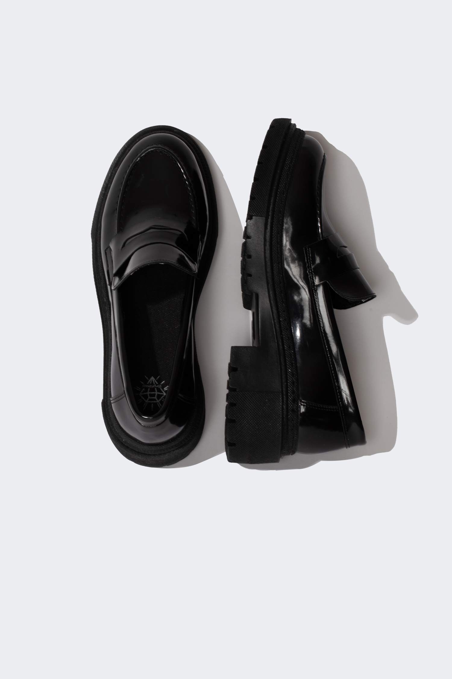 Классическая обувь из искусственной кожи для женщин