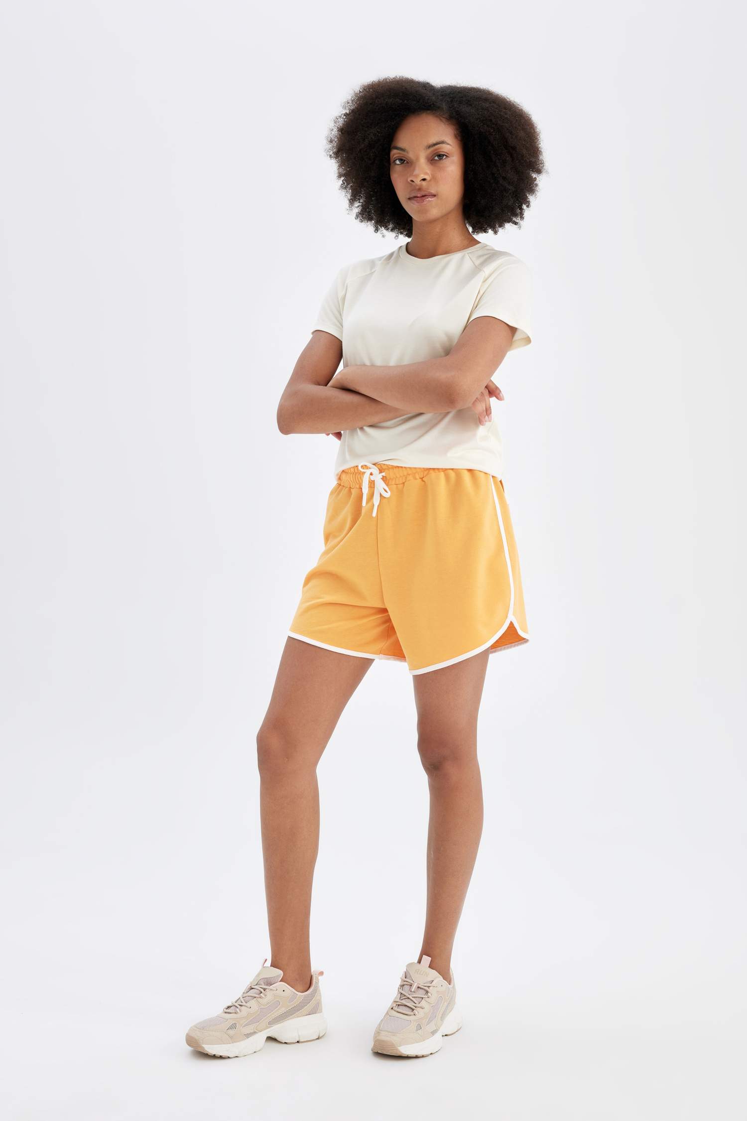 DeFactoFit Standard Fit Short Leg Shorts