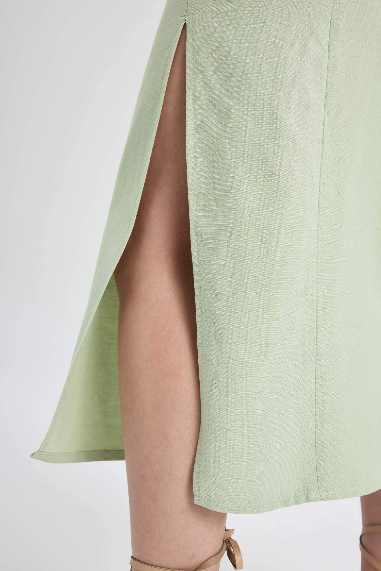 A Kesim Büzgülü Yaka Yırtmaçlı Keten Kısa Kollu Midi Elbise