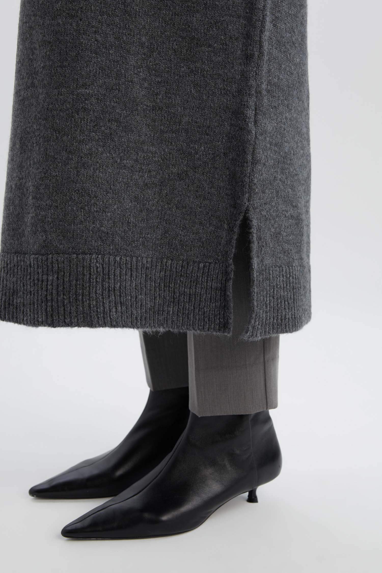 جيلي تريكو قصة عادية برقبة مستديرة