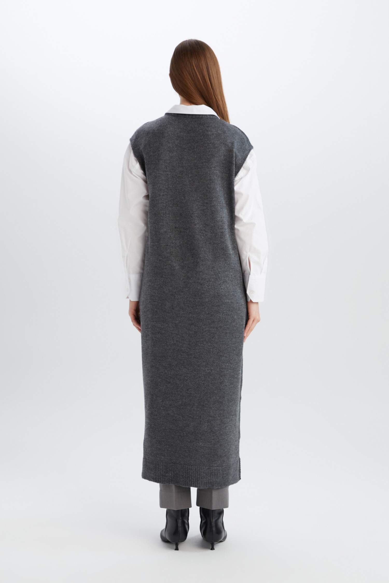 جيلي تريكو قصة عادية برقبة مستديرة