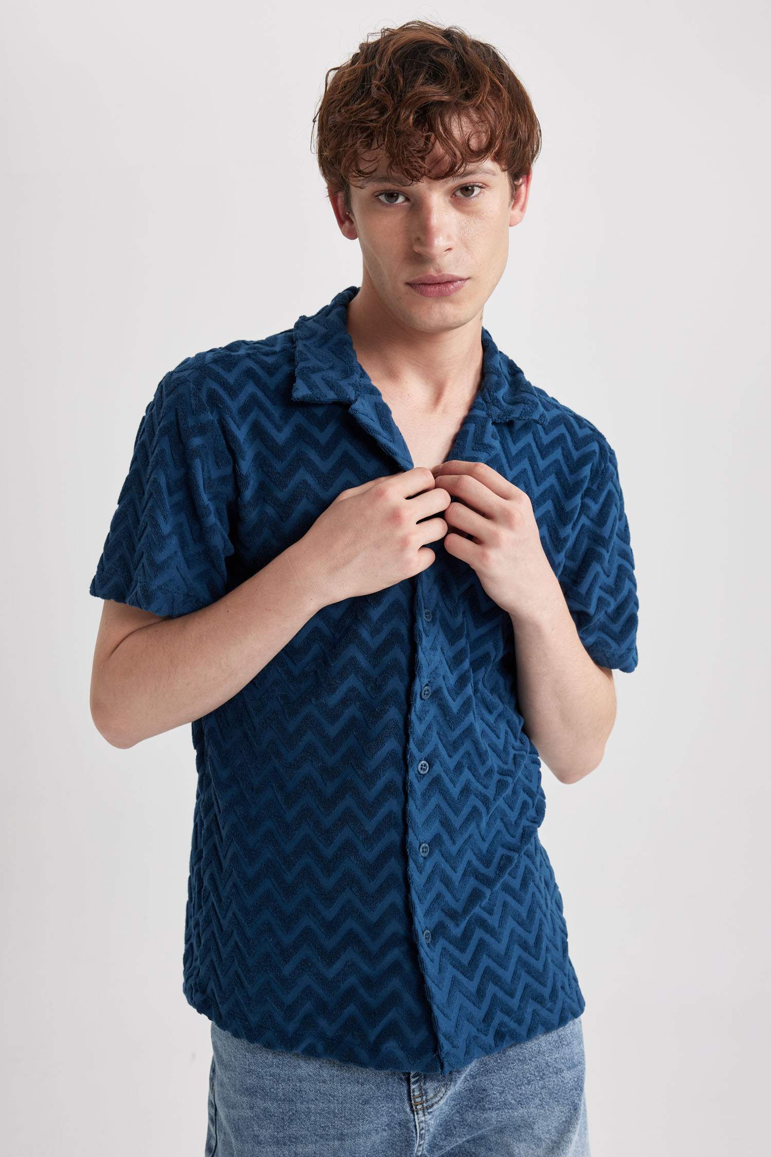 Regular Fit Printed Short Sleeve Shirt