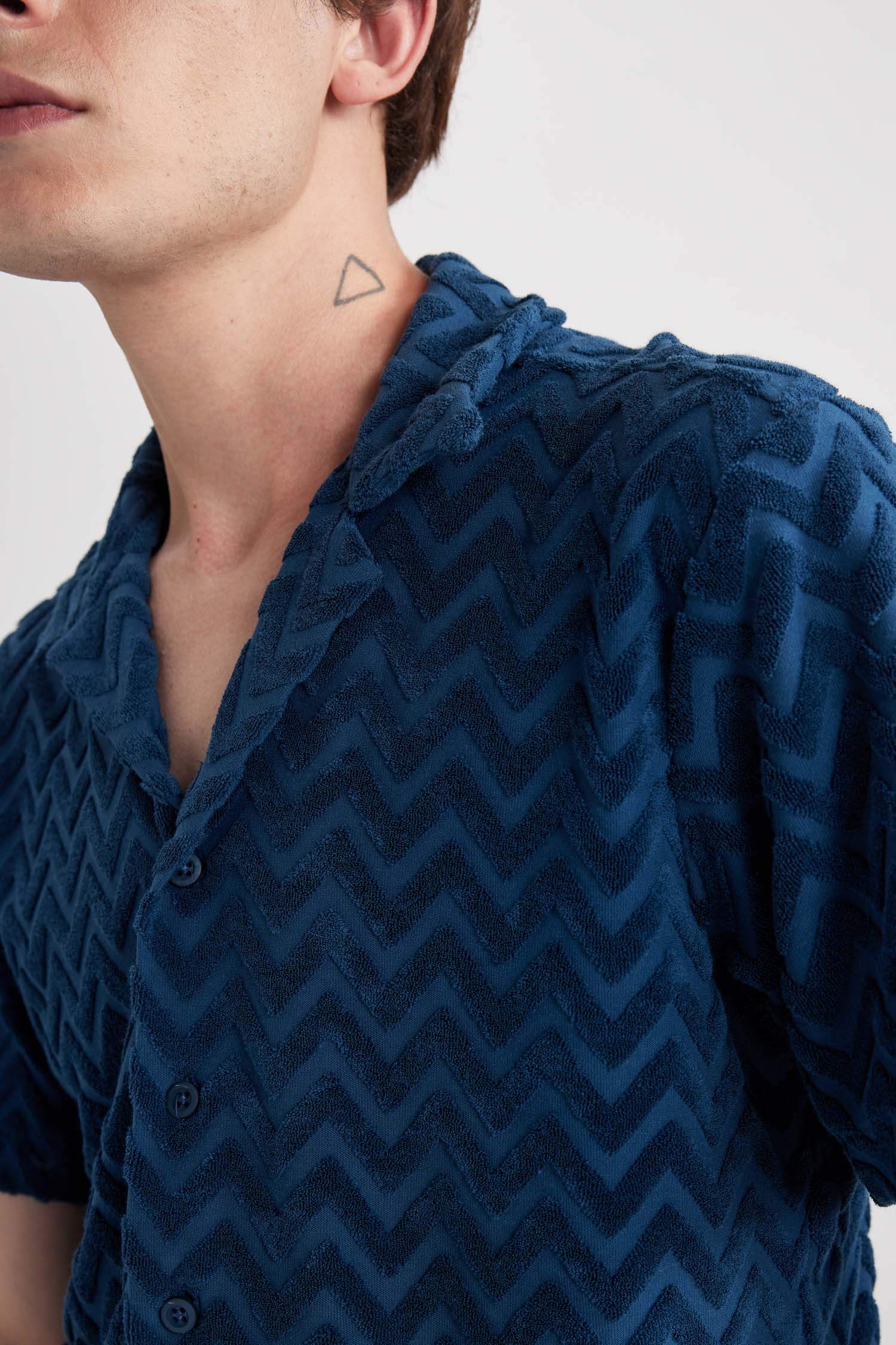 Regular Fit Printed Short Sleeve Shirt