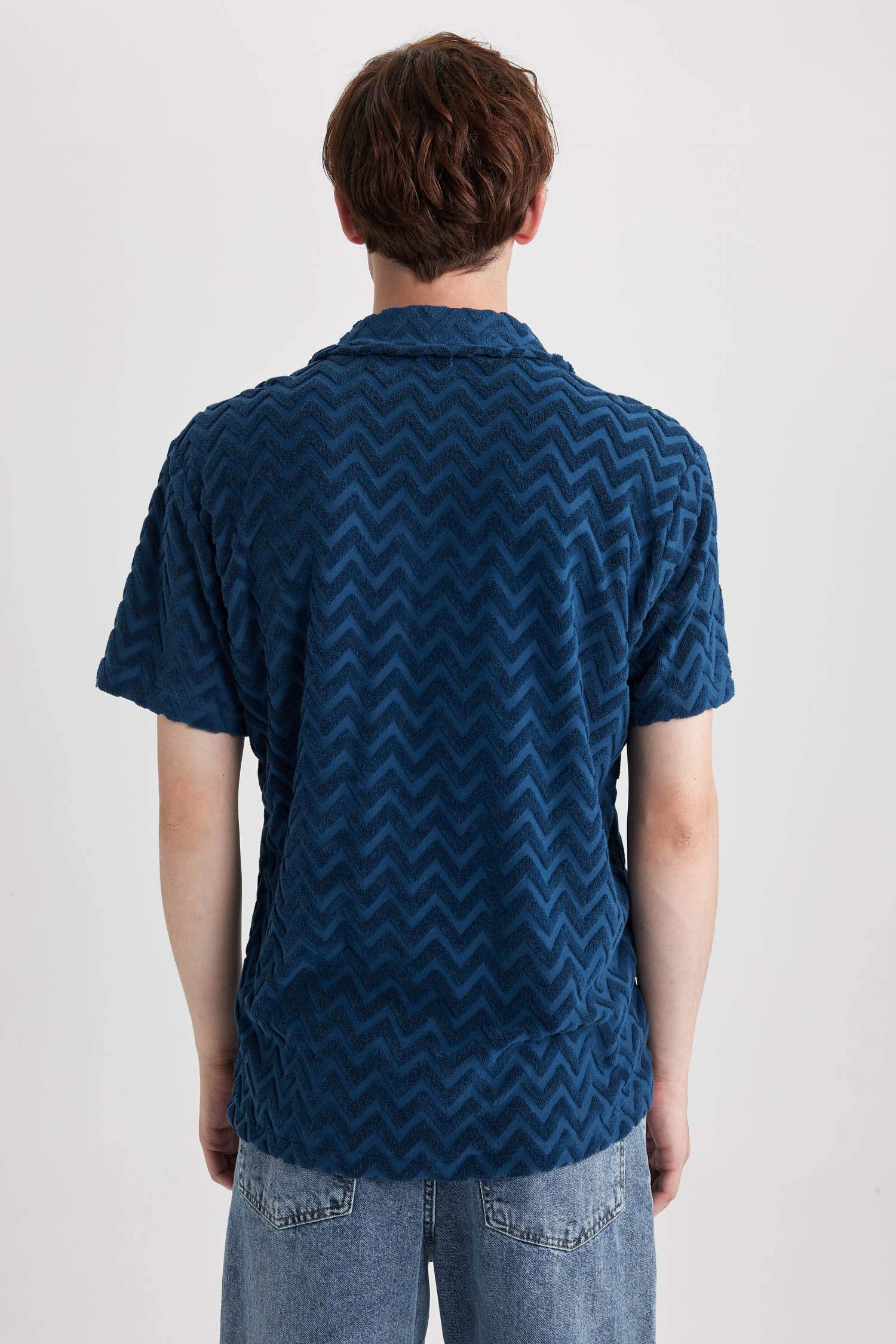 Regular Fit Printed Short Sleeve Shirt