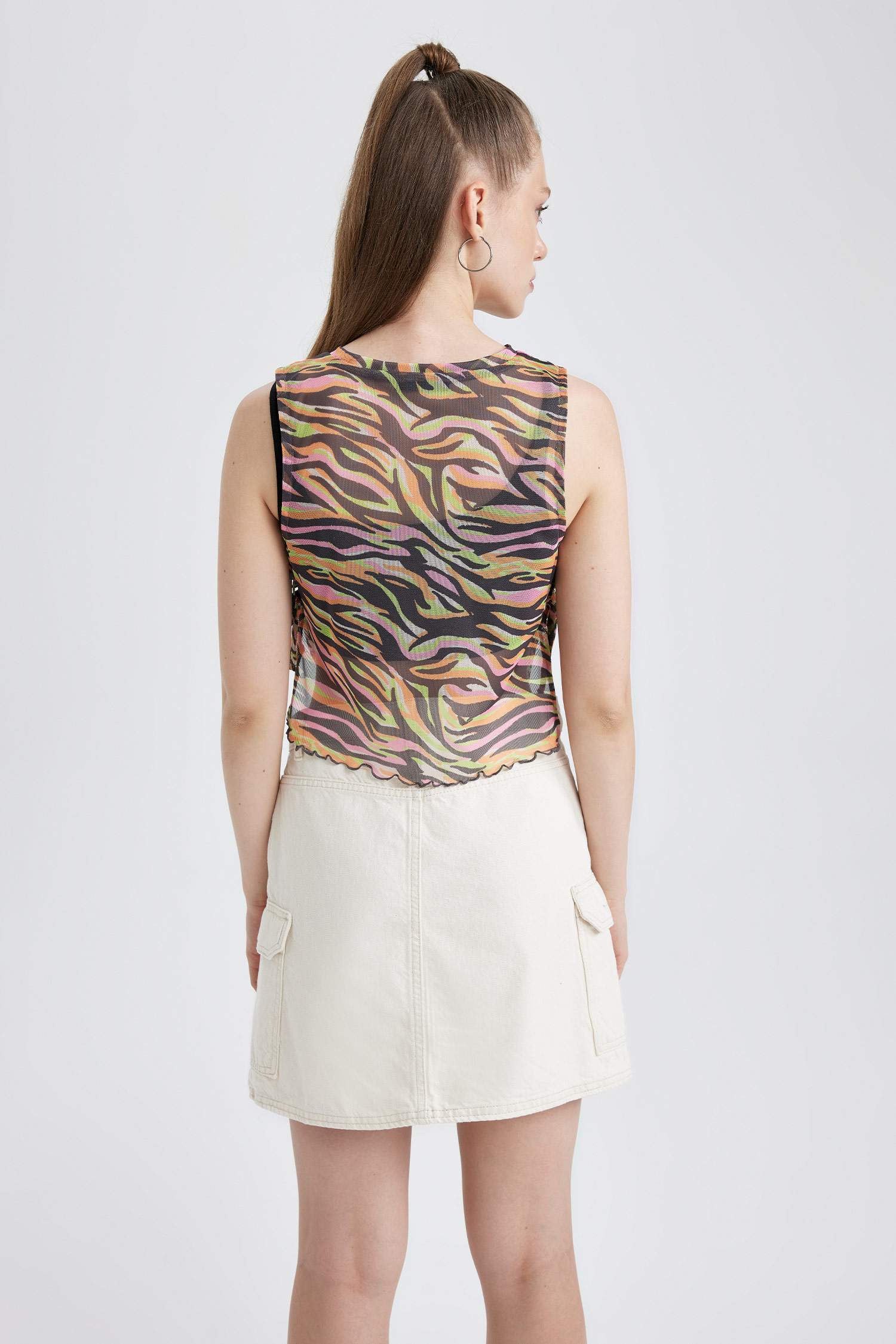 كروب توب بقصة فضفاضة مطبوع