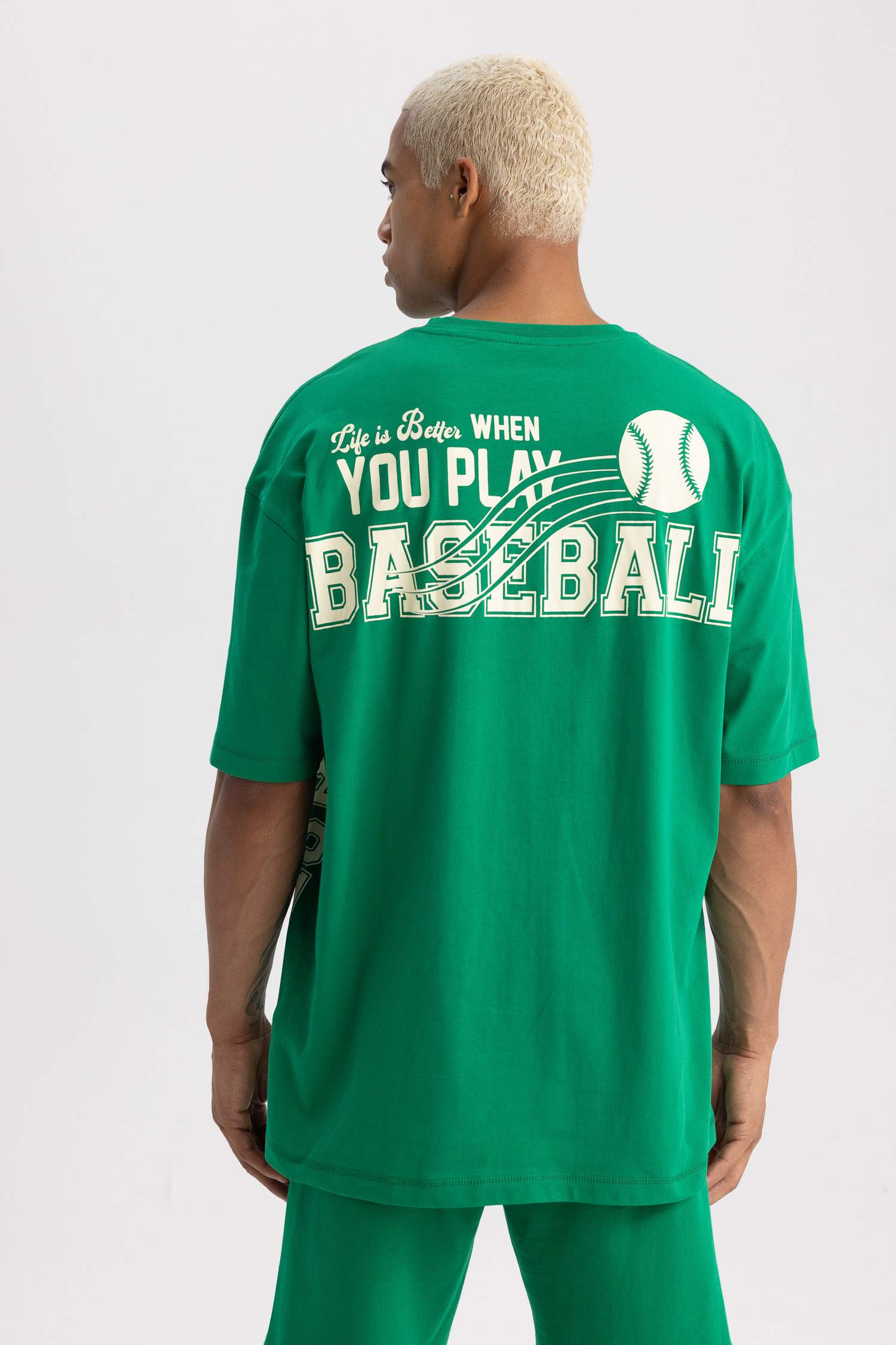 Oversize Fit Crew Neck Printed T-Shirt