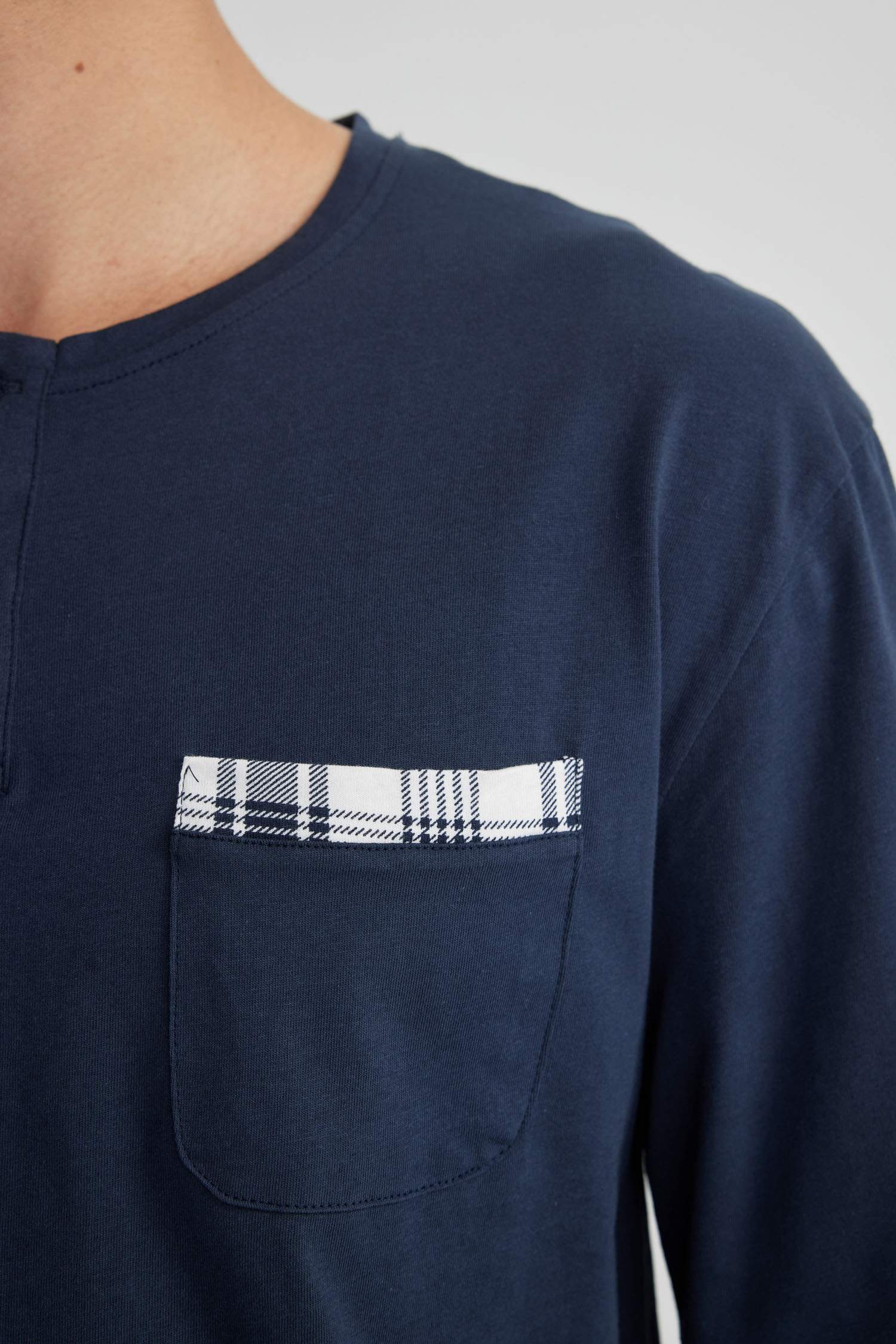 Regular Fit Pijama Takımı Uzun Kollu Üst Kareli Uzun Alt