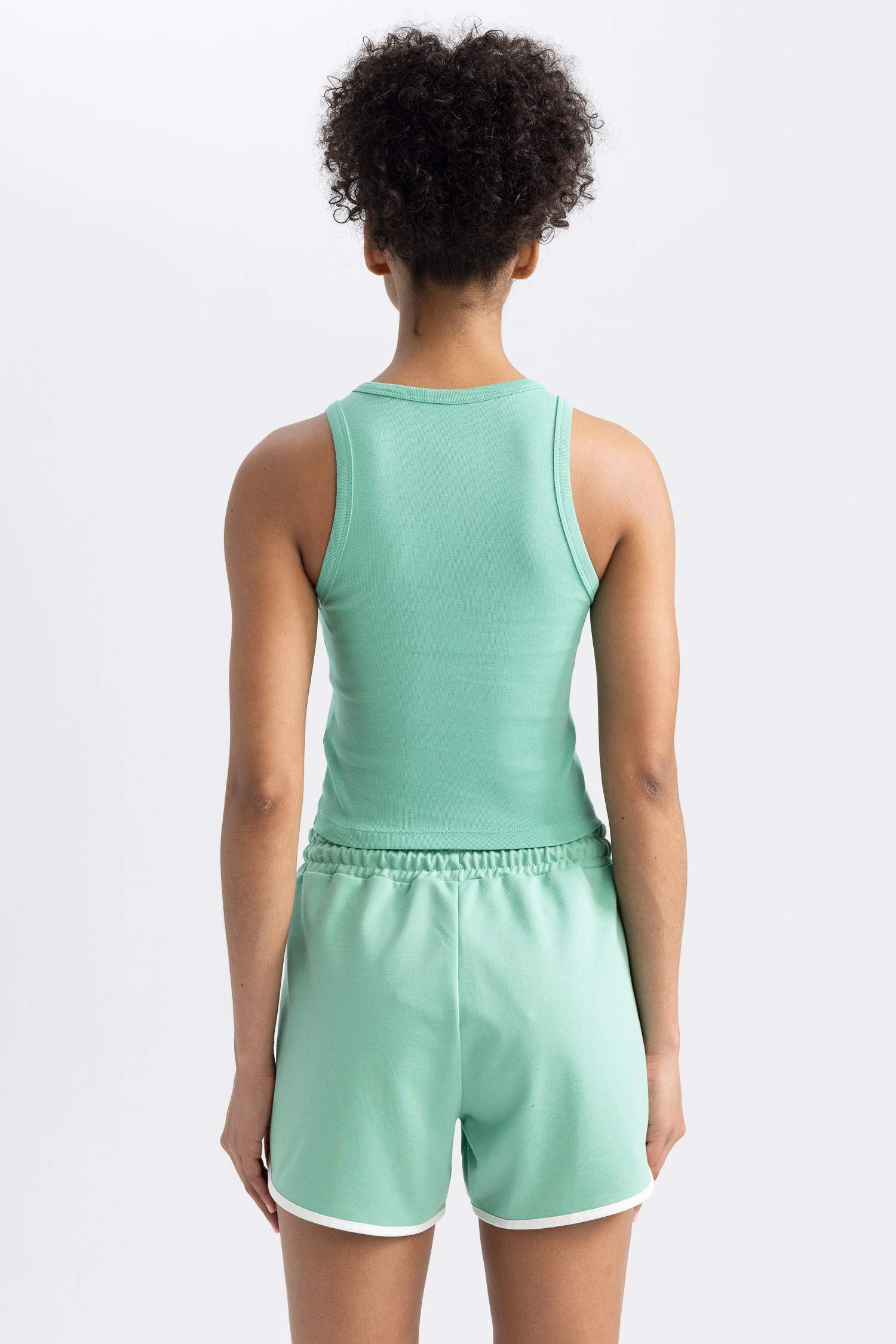 كروب توب رياضي كت من DeFactoFit