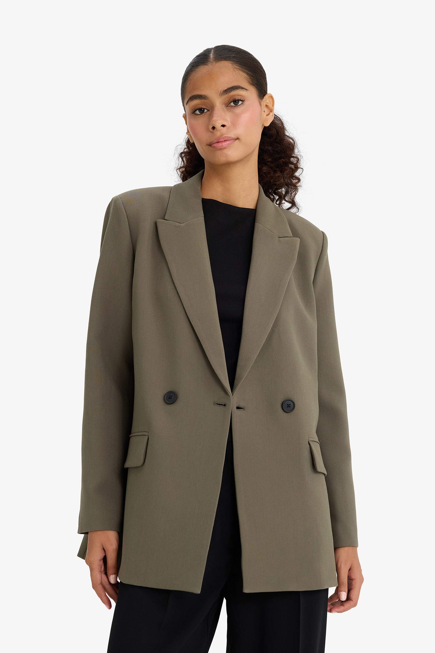 بليزر اوفر سايز قصة واسعة