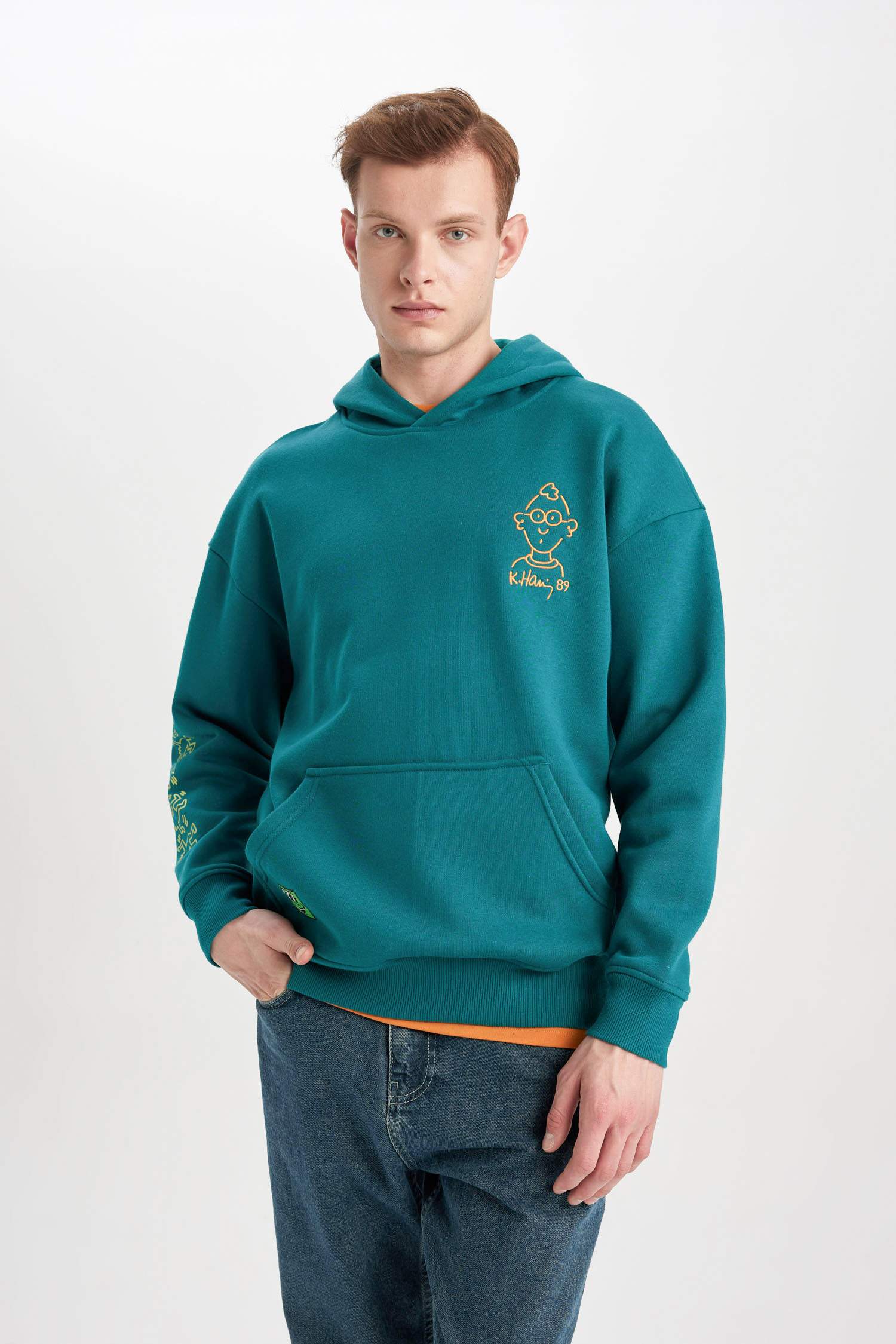 سويت شيرت اوفر سايز بغطاء للرأس