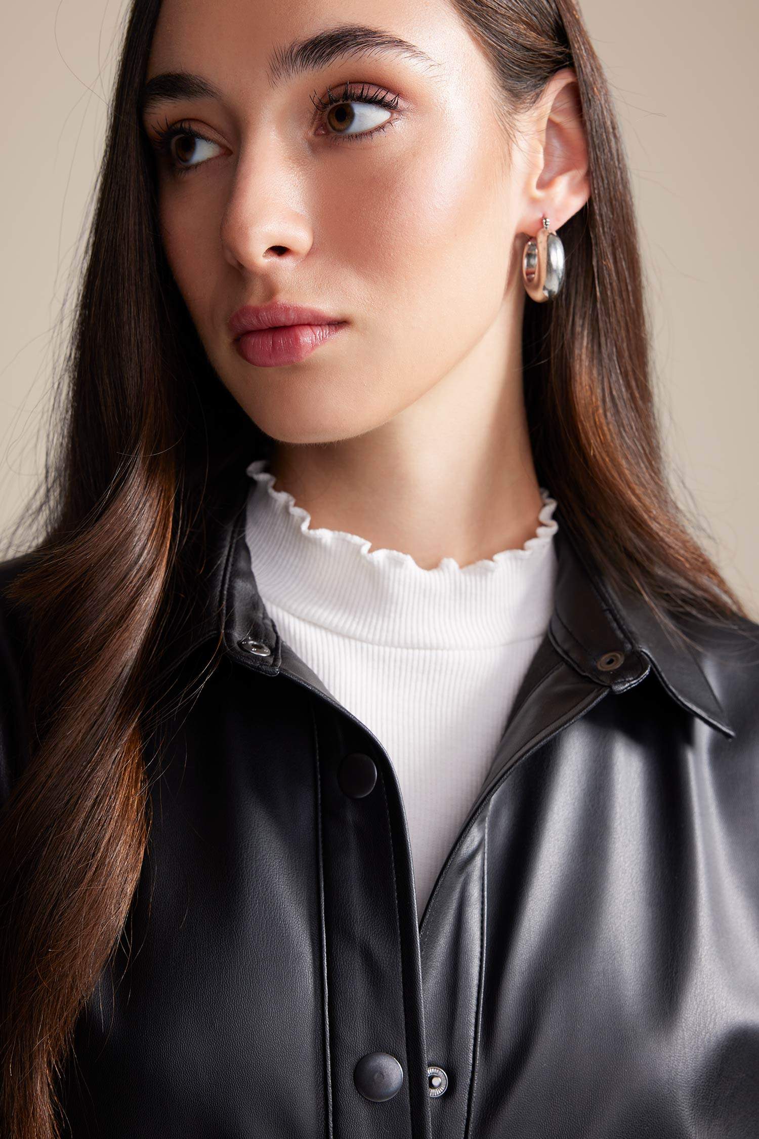 Туника свободного кроя из искусственной кожи