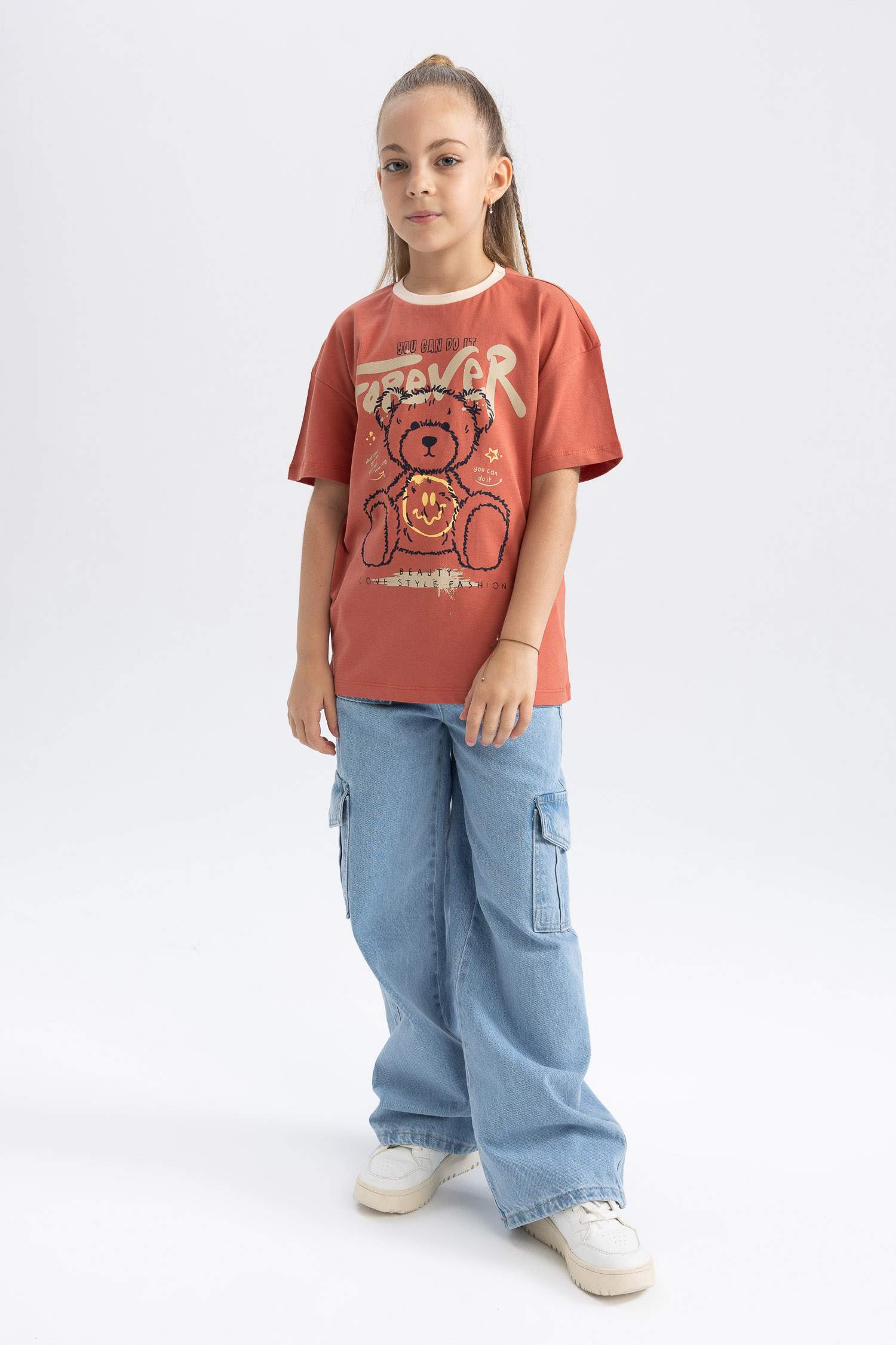 Қыздарға қысқа жеңді Қысқа жеңді футболка